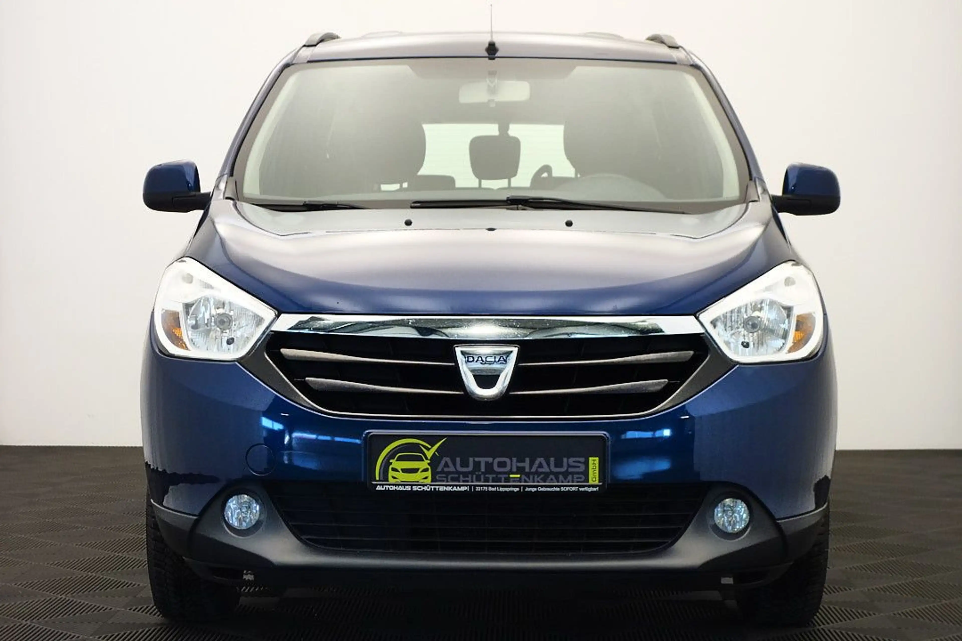 Dacia Lodgy 1.6 SCe Laureate LPG/Benzin 7SITZE+NAVI — photo 2