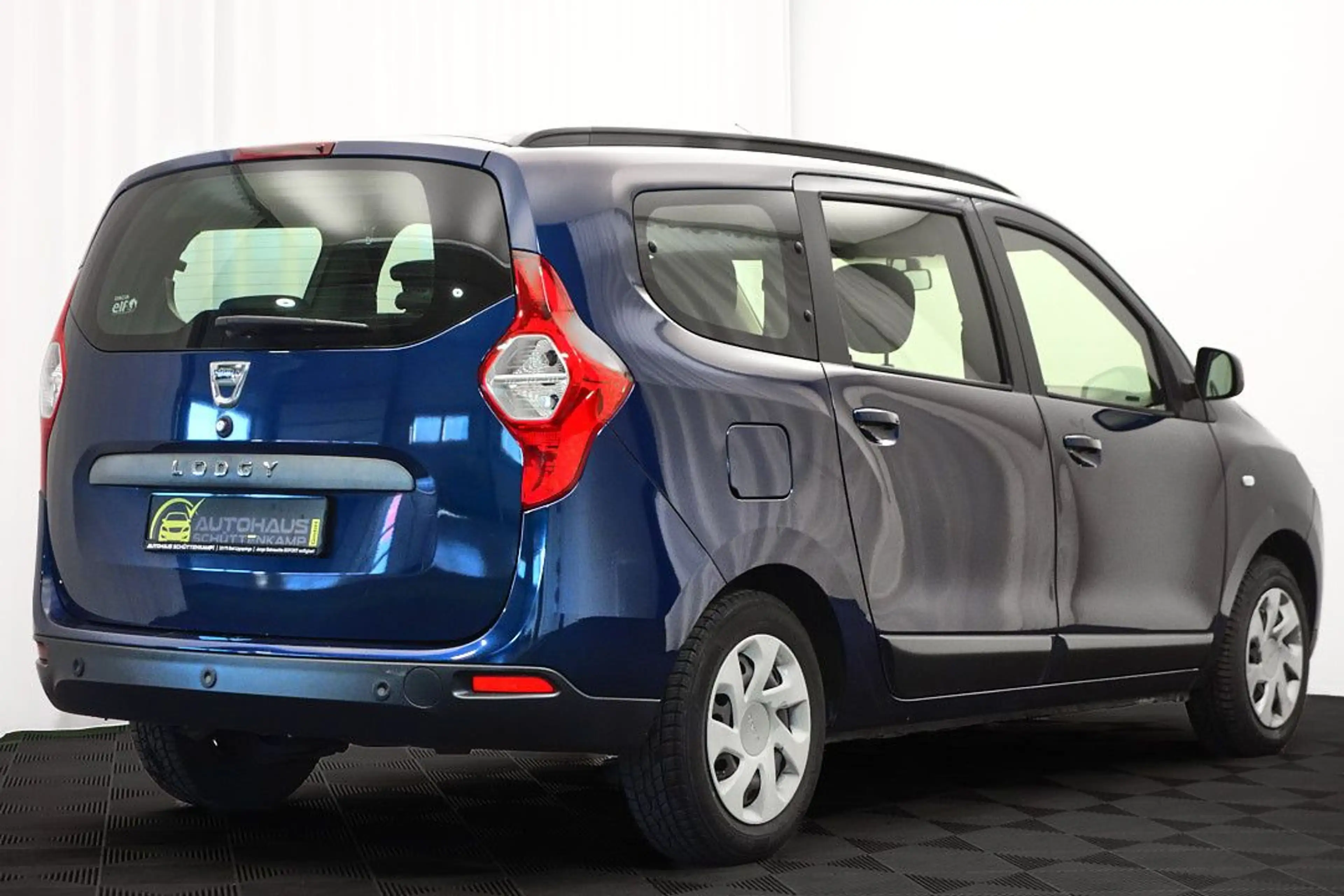 Dacia Lodgy 1.6 SCe Laureate LPG/Benzin 7SITZE+NAVI — photo 6