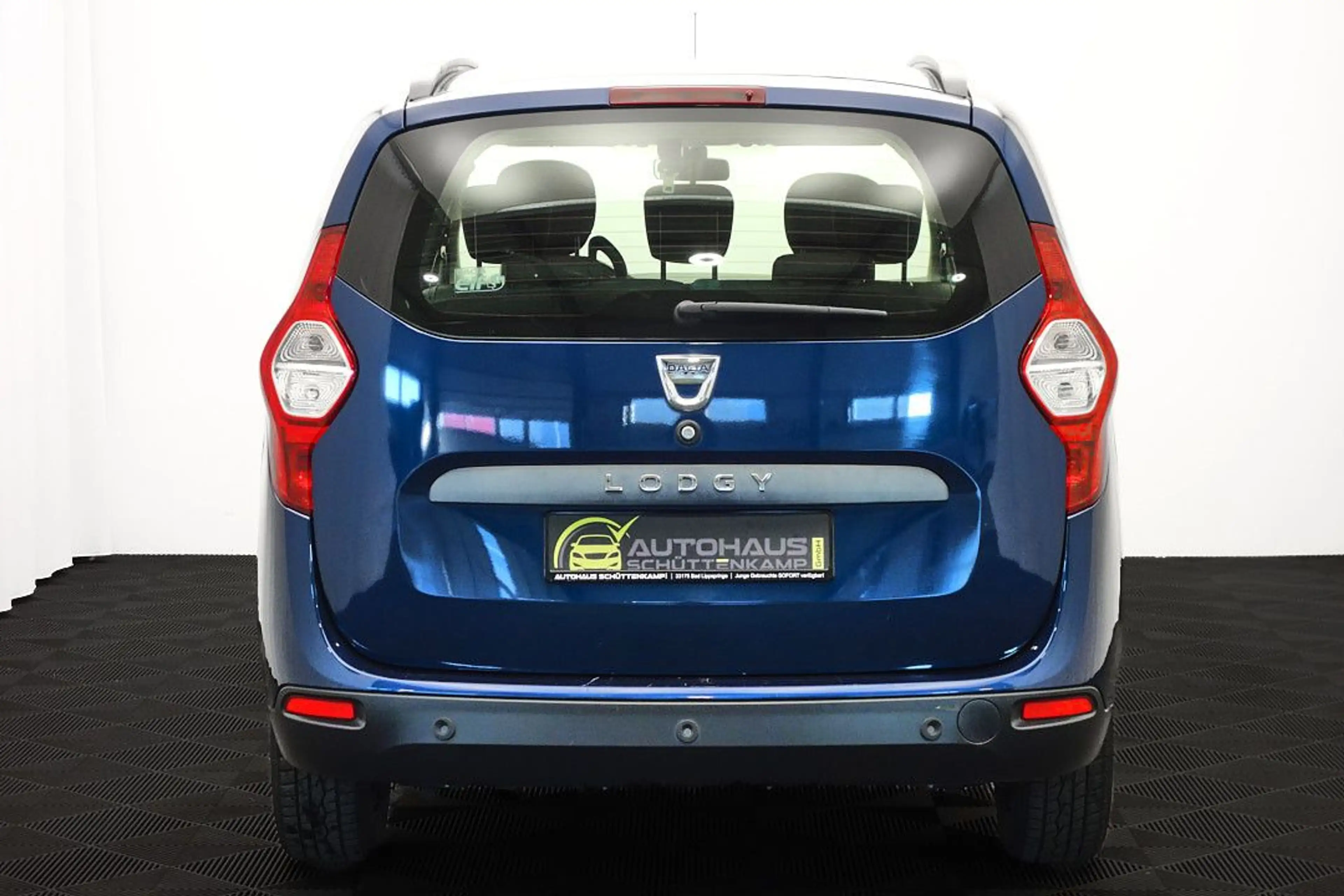 Dacia Lodgy 1.6 SCe Laureate LPG/Benzin 7SITZE+NAVI — photo 7