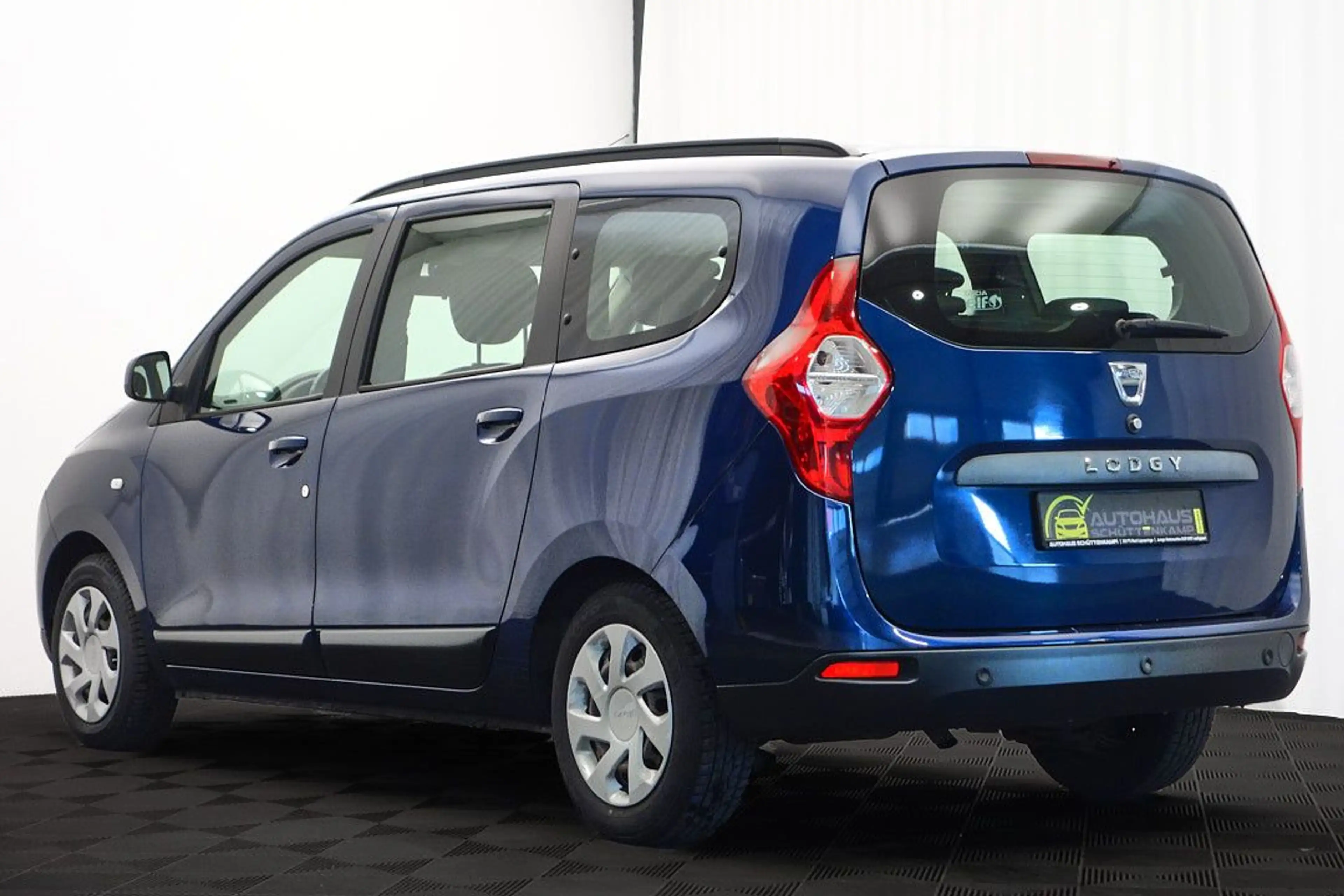 Dacia Lodgy 1.6 SCe Laureate LPG/Benzin 7SITZE+NAVI — photo 8