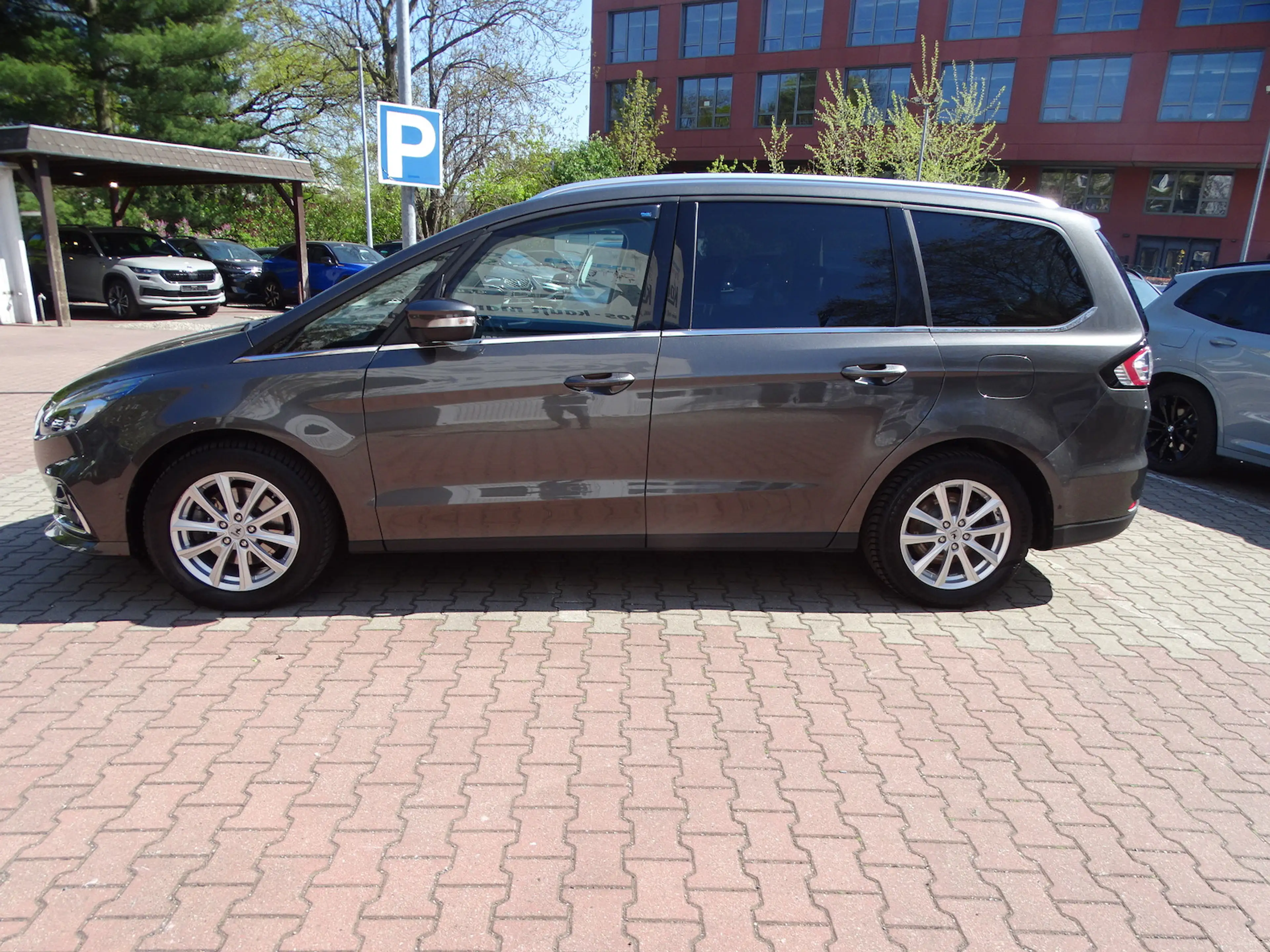Ford Galaxy 2.0 TitaniumECO BLUE — photo 3