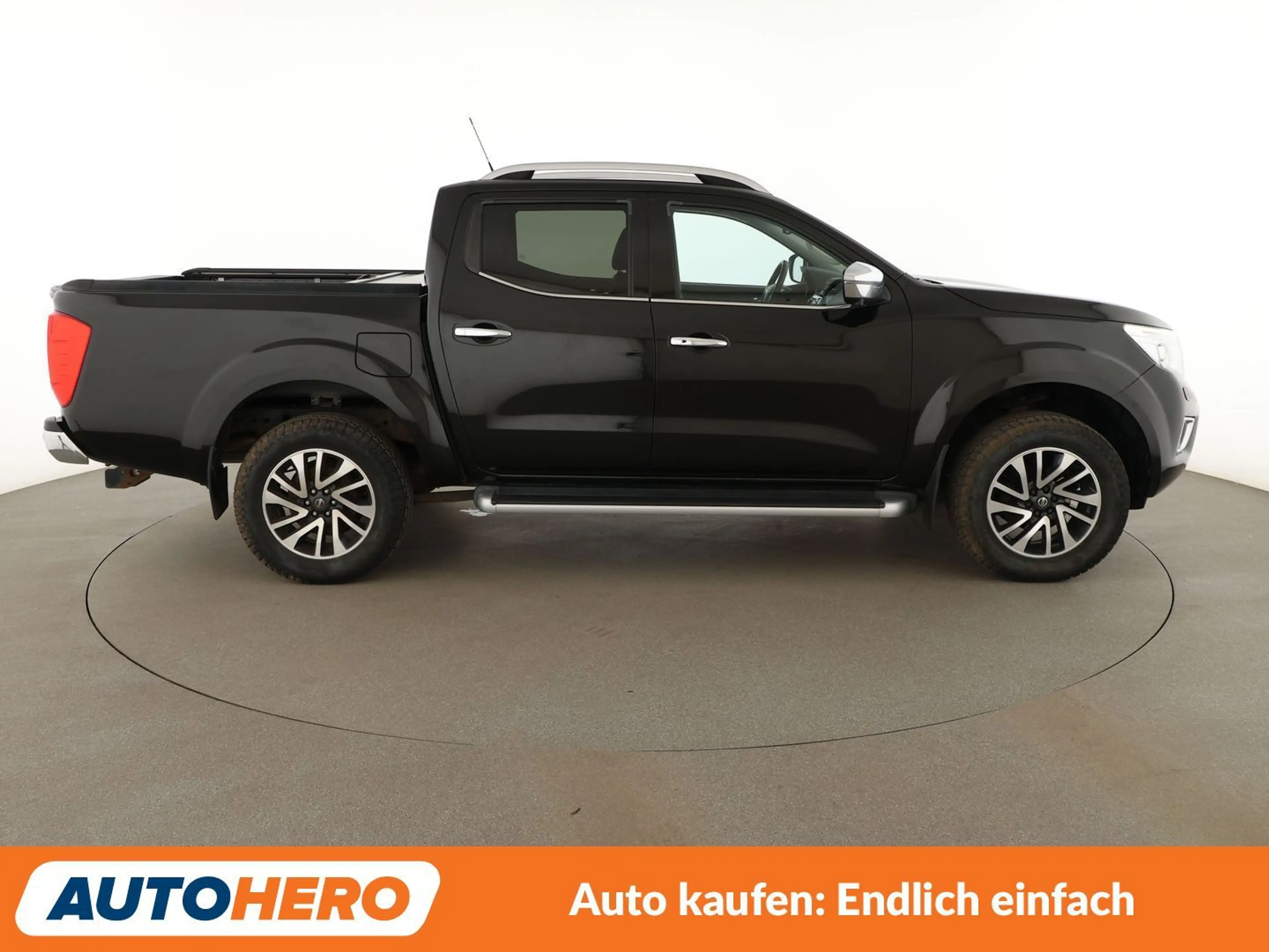 Nissan NP300 2.3 dCi Tekna Double Cab 4x4 Aut.*TEMPO*NAVI*CAM* — photo 7