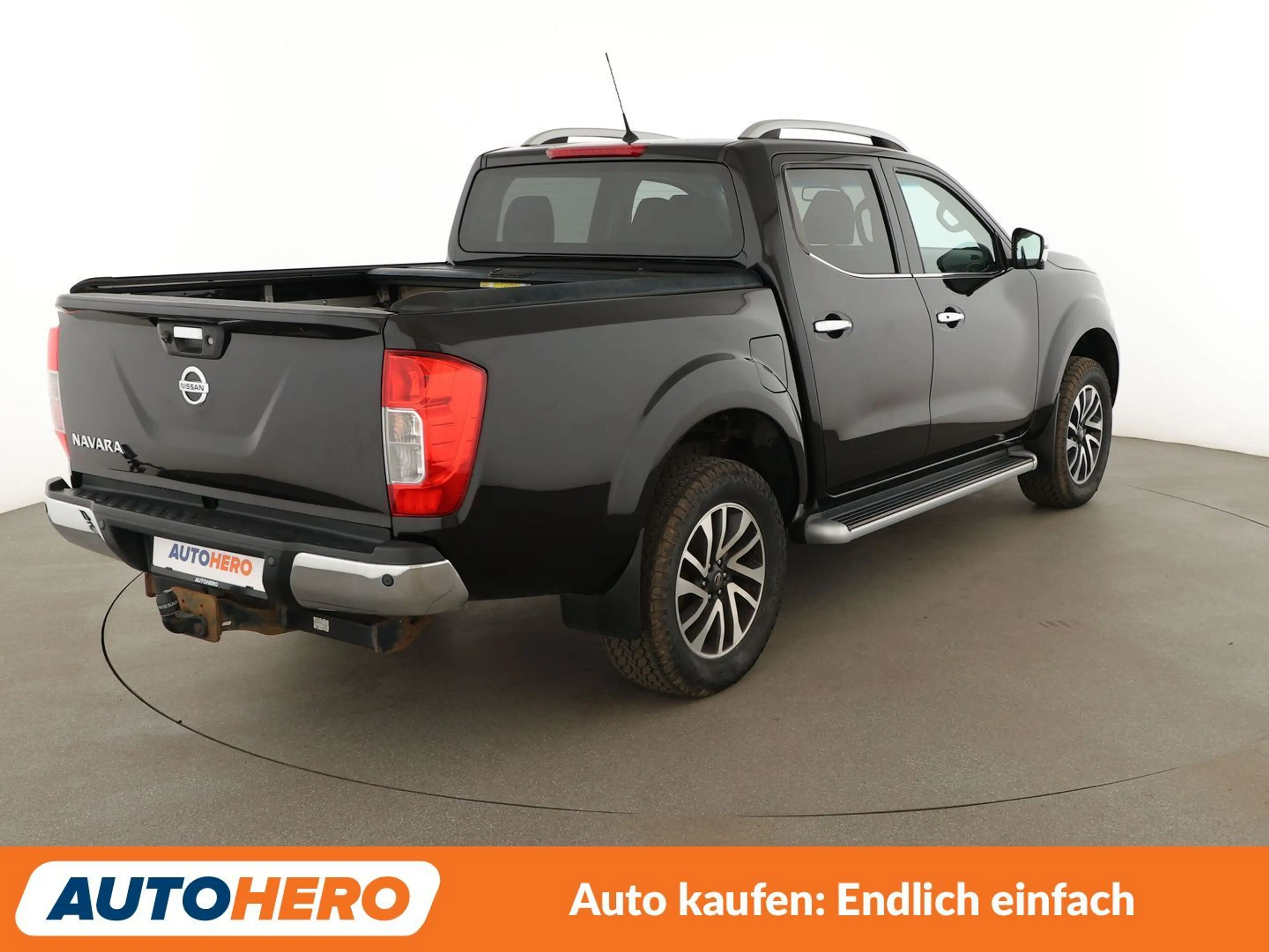 Nissan NP300 2.3 dCi Tekna Double Cab 4x4 Aut.*TEMPO*NAVI*CAM* — photo 6