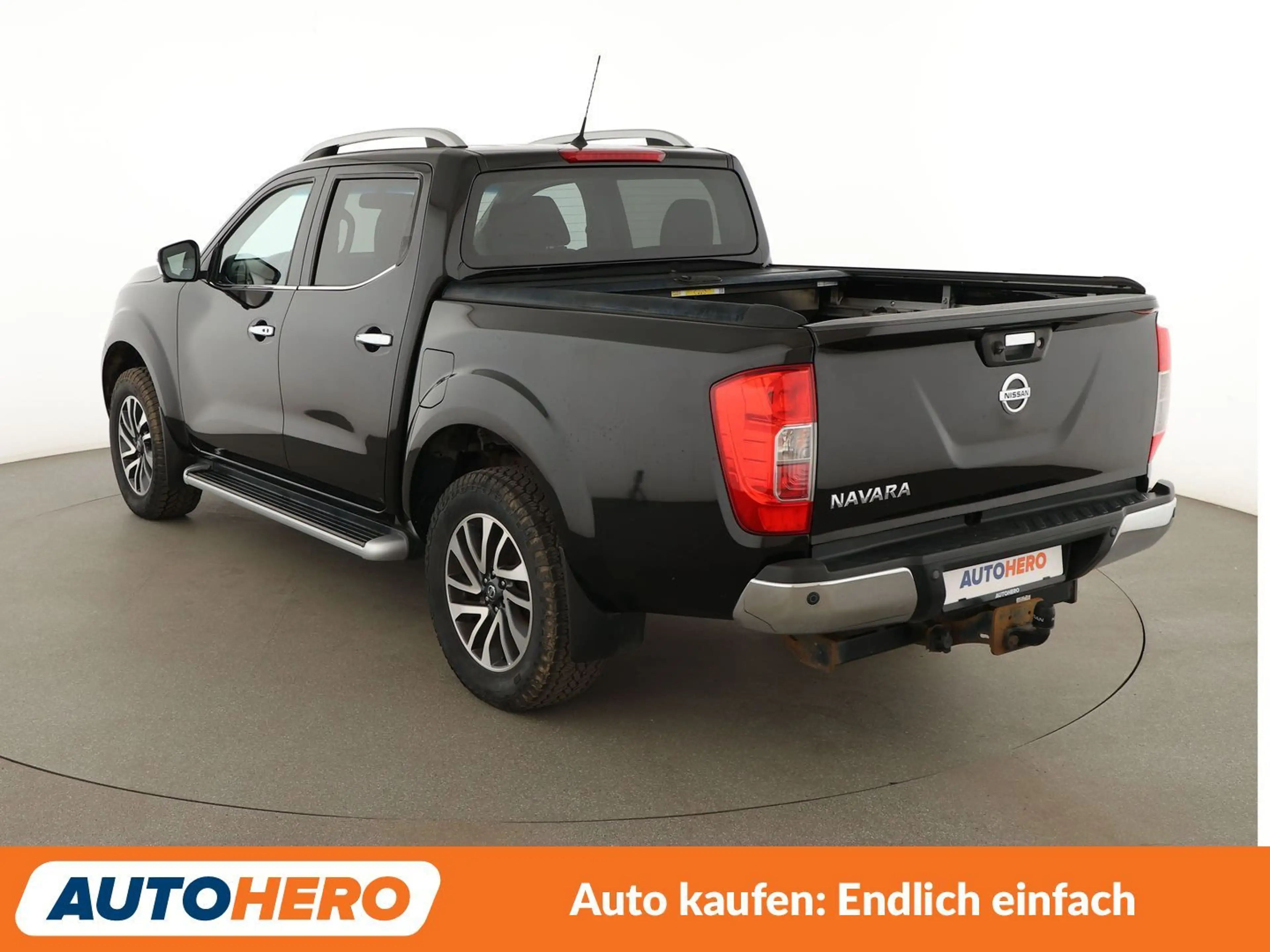 Nissan NP300 2.3 dCi Tekna Double Cab 4x4 Aut.*TEMPO*NAVI*CAM* — photo 4