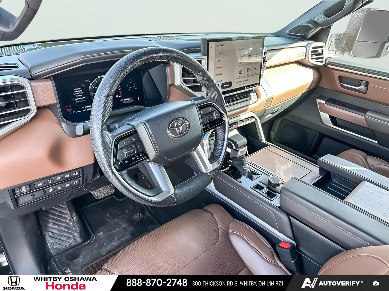 Toyota Tundra снимка Toyota Tundra