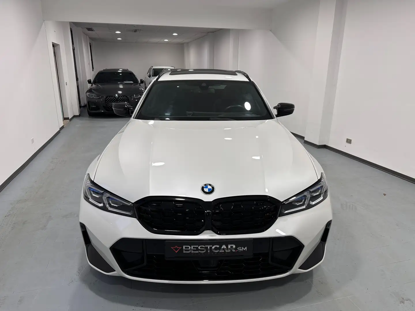 BMW 320 xd Touring M sport *PANORAMA *R19 *HEAD-UP *PADDLE Bianco - 2