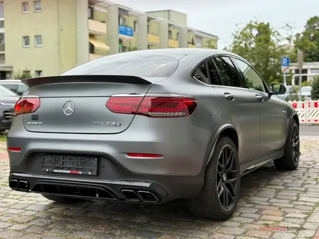 Mercedes-Benz GLC view 5