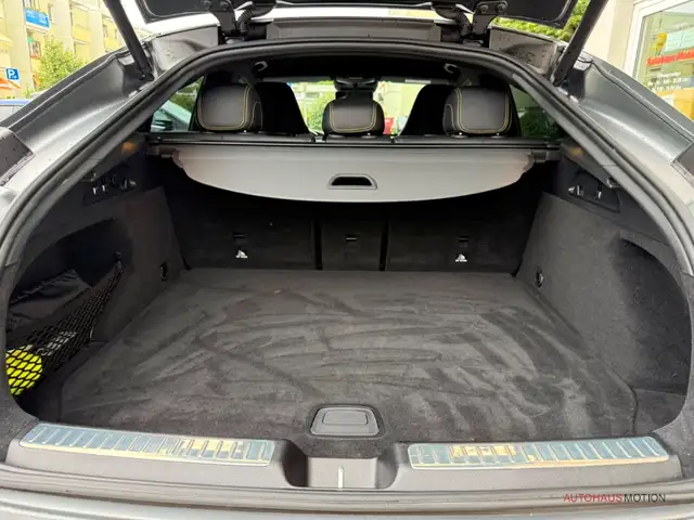 Mercedes-Benz GLC view 7