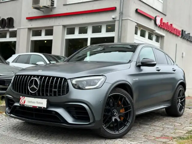 Mercedes-Benz GLC view 2