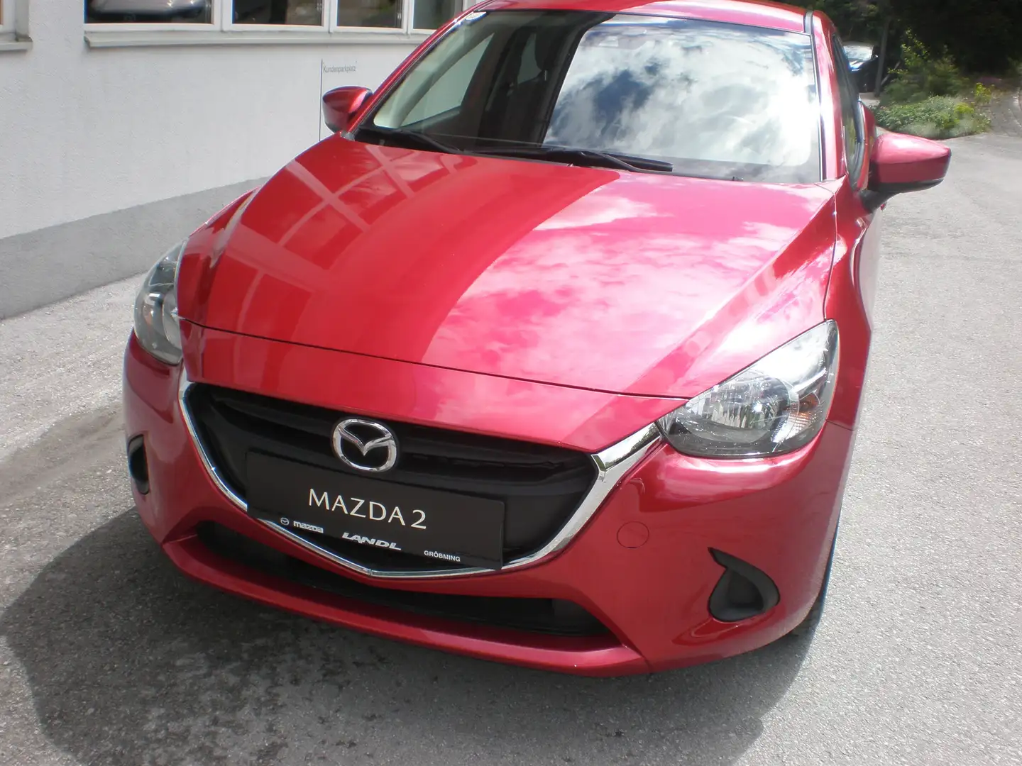 Mazda 2 G90 Takumi Rot - 2