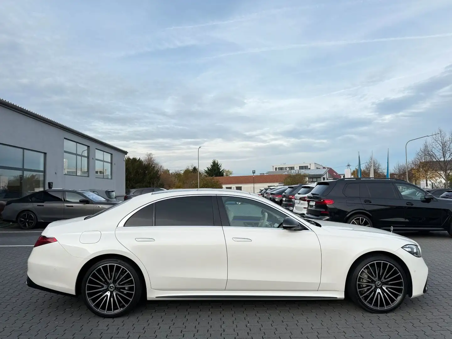 Mercedes-Benz S 400 S400d*4M*LANG*AMG*EXCLUSIVE*3xTV*360*ACC*LED*DAB Weiß - 2