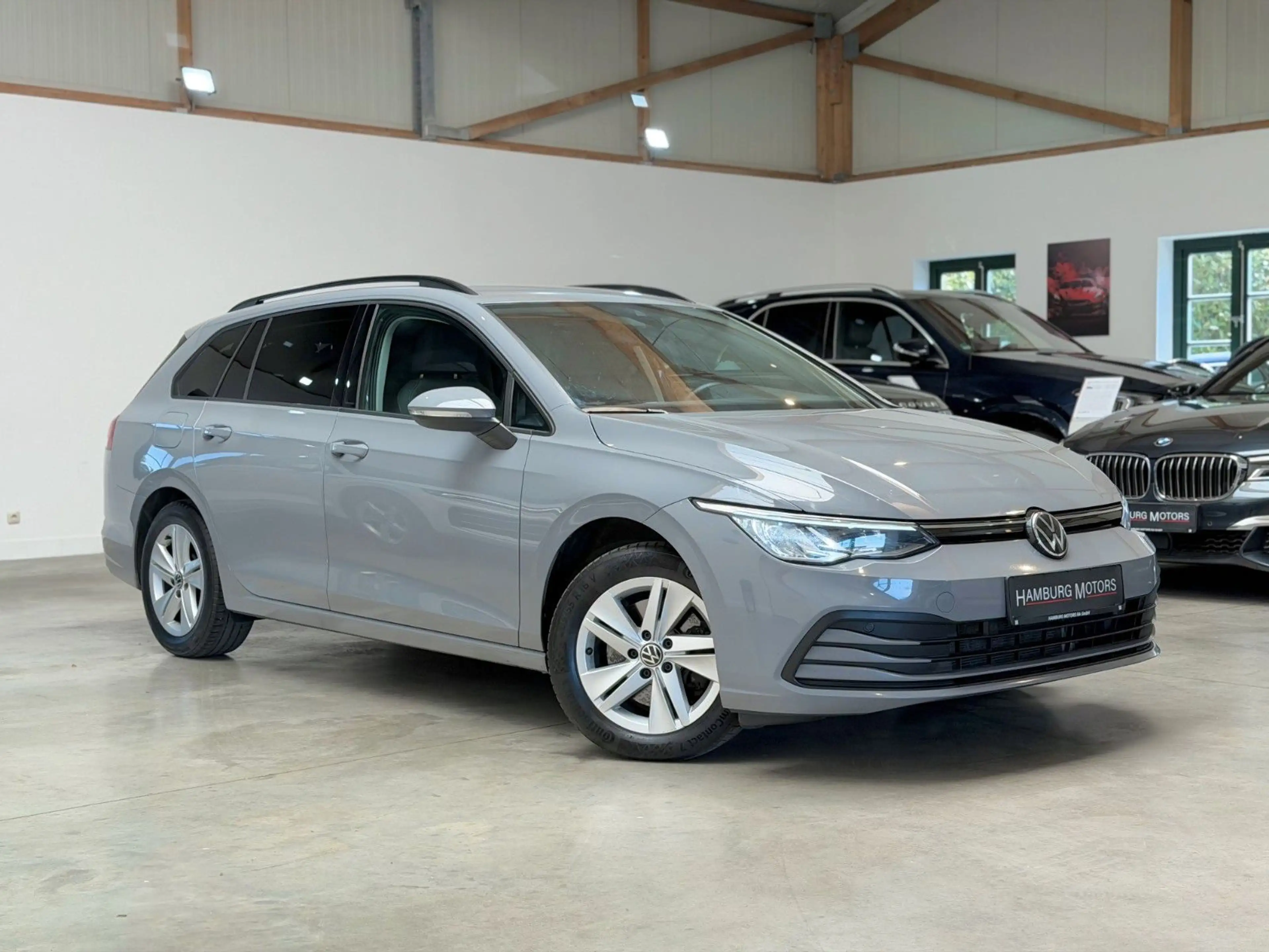 Volkswagen Golf 8 VIII Variant 2.0 TDI SCR DSG Life AHK/LED — photo 2