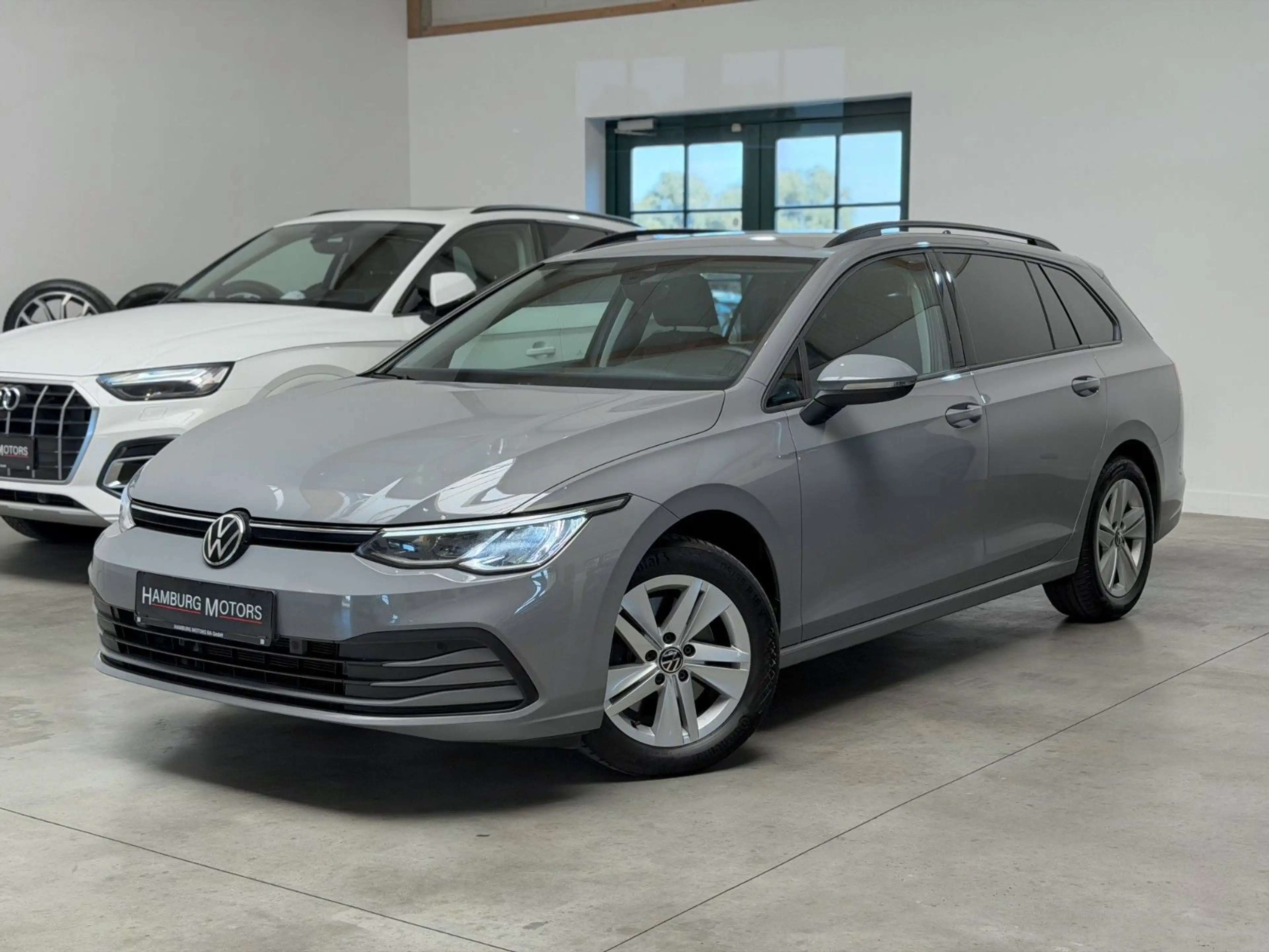 Volkswagen Golf 8 VIII Variant 2.0 TDI SCR DSG Life AHK/LED — photo 3