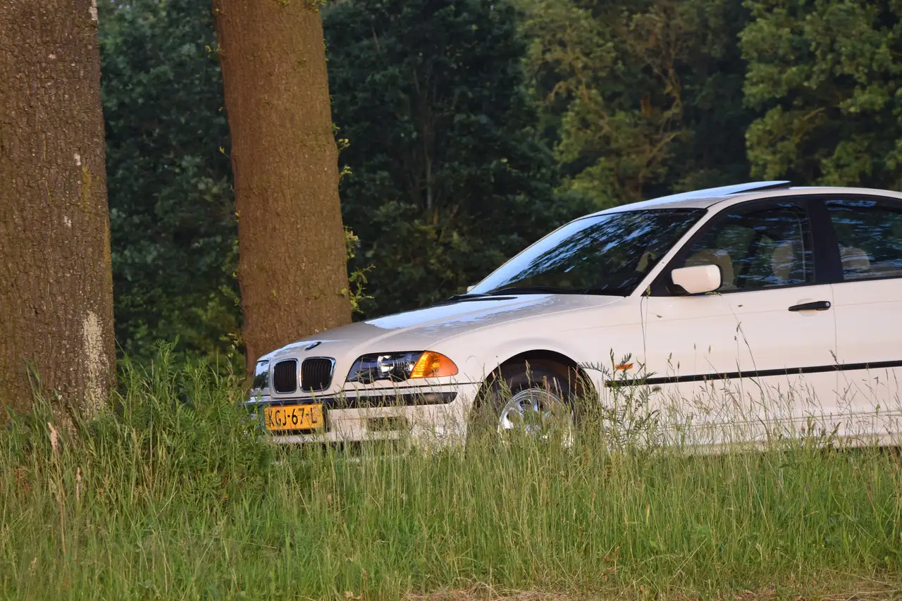 BMW 318 E46 Automatic – Alpinweiss 3 – 134.062km, foto 10