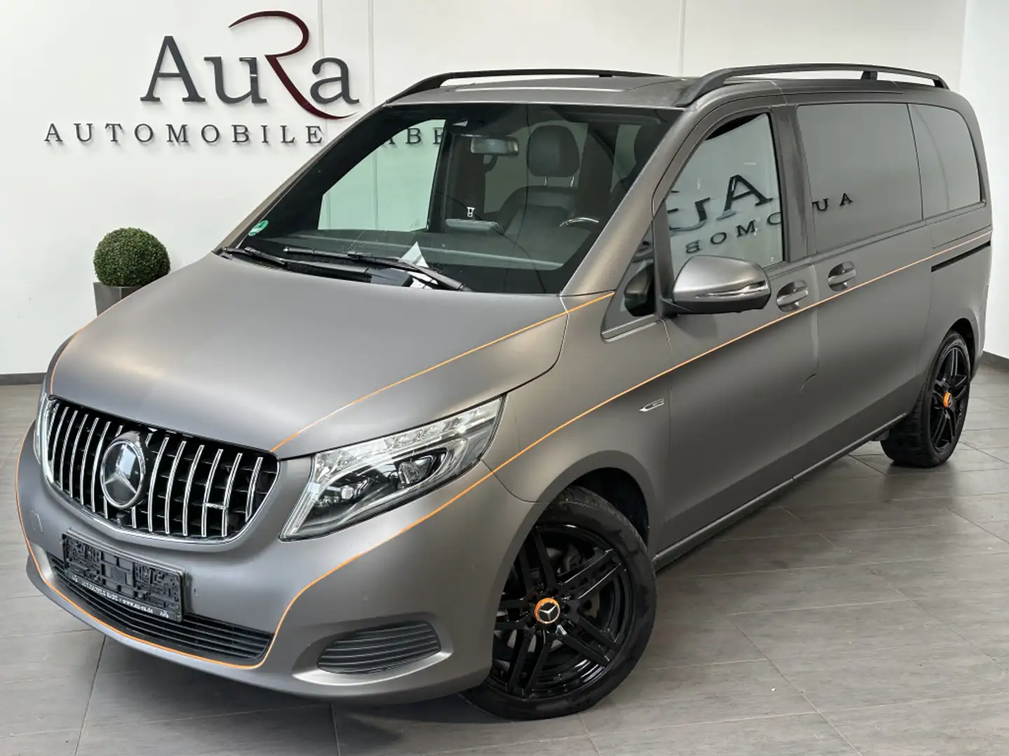 Mercedes-Benz V 250 CDI Avantgarde NAV+LED+AHK+BURMESTER+360°+ACC Silber - 1