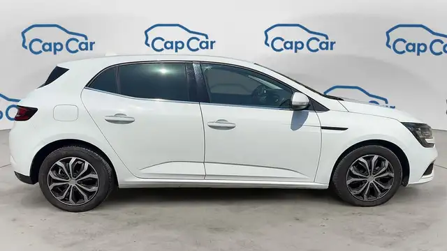 Renault Megane view 4