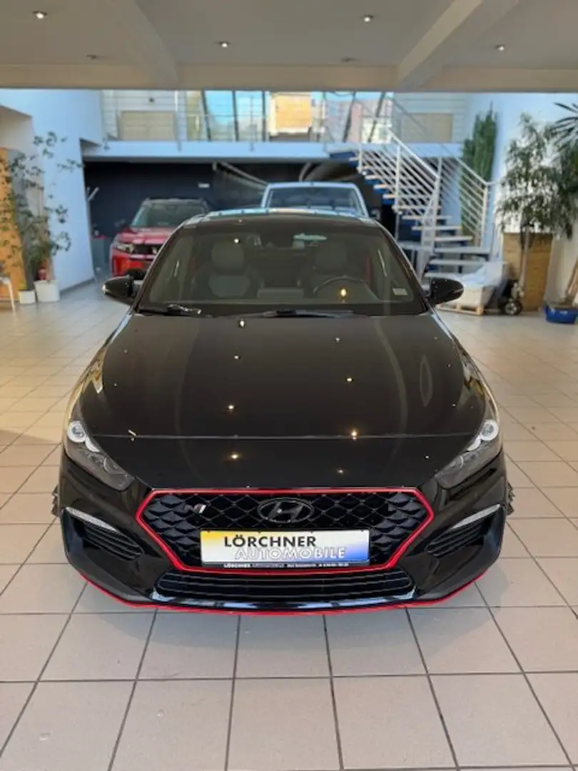 Hyundai i30 N Performance Schwarz - 1