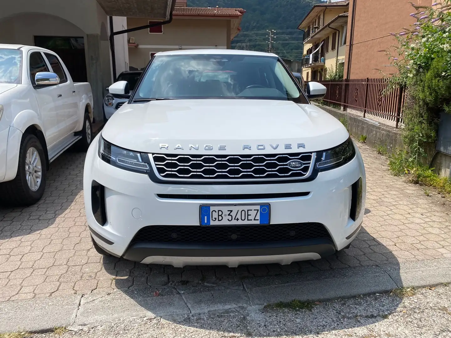 Land Rover Range Rover Evoque Range Rover Evoque 2.0d i4 mhev R-Dynamic HSE150cv Bianco - 1
