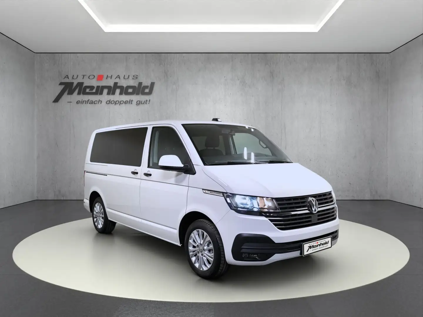 Volkswagen T6.1 Multivan 2.0 TDI DSG Trendline, Alu 17"GRA Bianco - 2