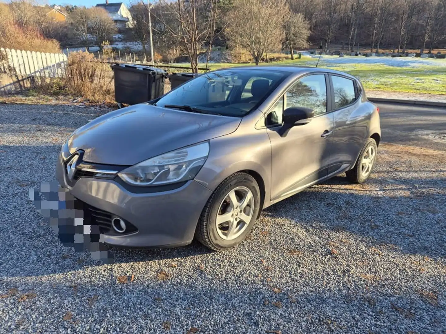 Renault Clio Clio IV TCe 90 Energy eco2 Zen 99g - 1
