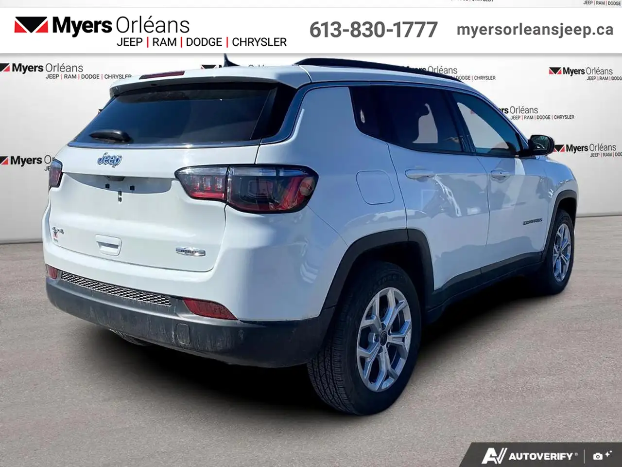Jeep Compass снимка Jeep Compass