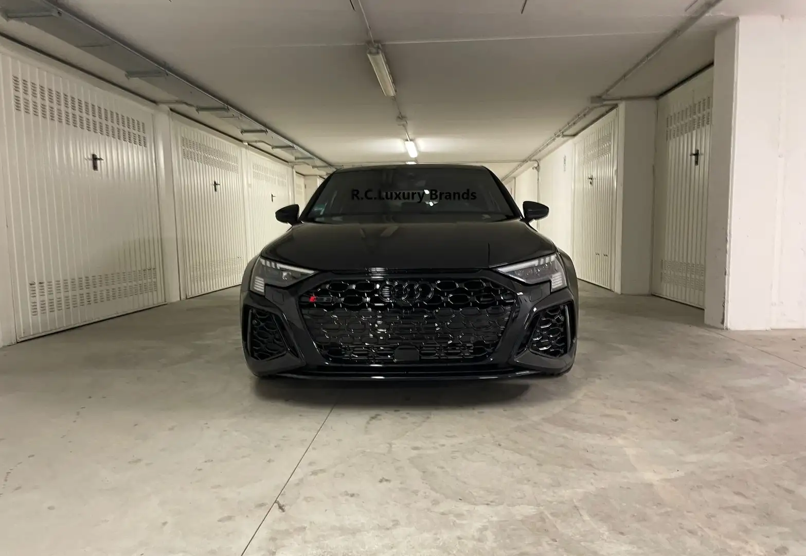 Audi RS3 SPORTBACK Noir - 1