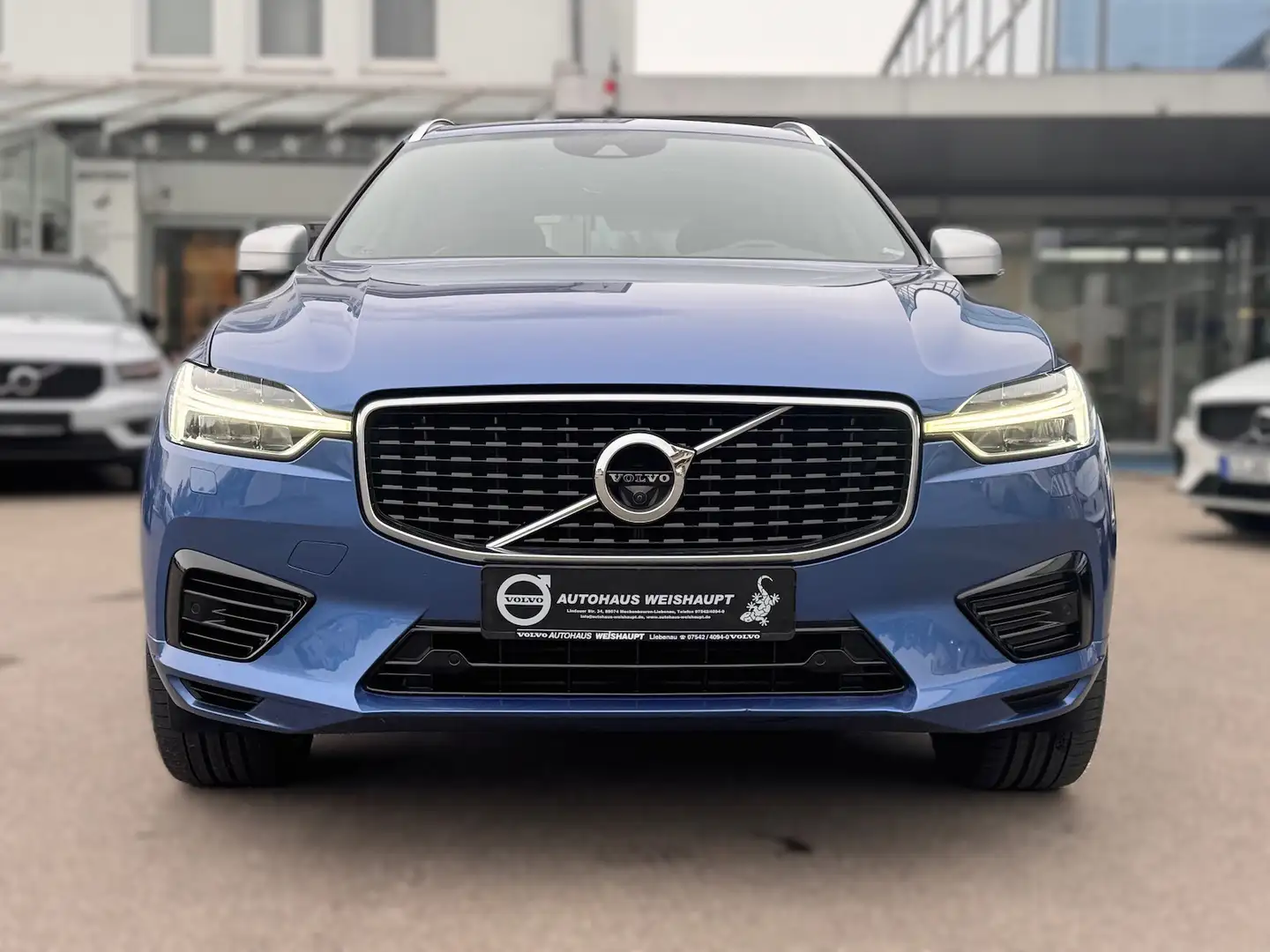 Volvo XC60 T8*R-Design*Luftfw*AHK*Pano*ACC*BLIS*HeadUp Blau - 2