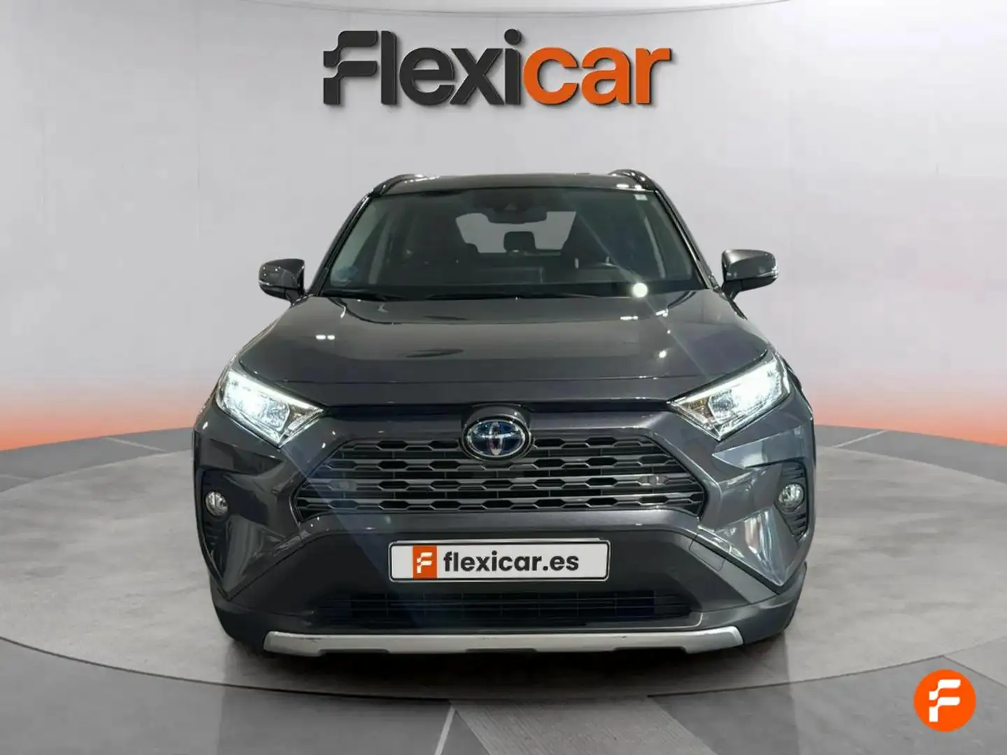 Toyota RAV 4 Rav4 2.5l 220H Advance Чёрный - 2
