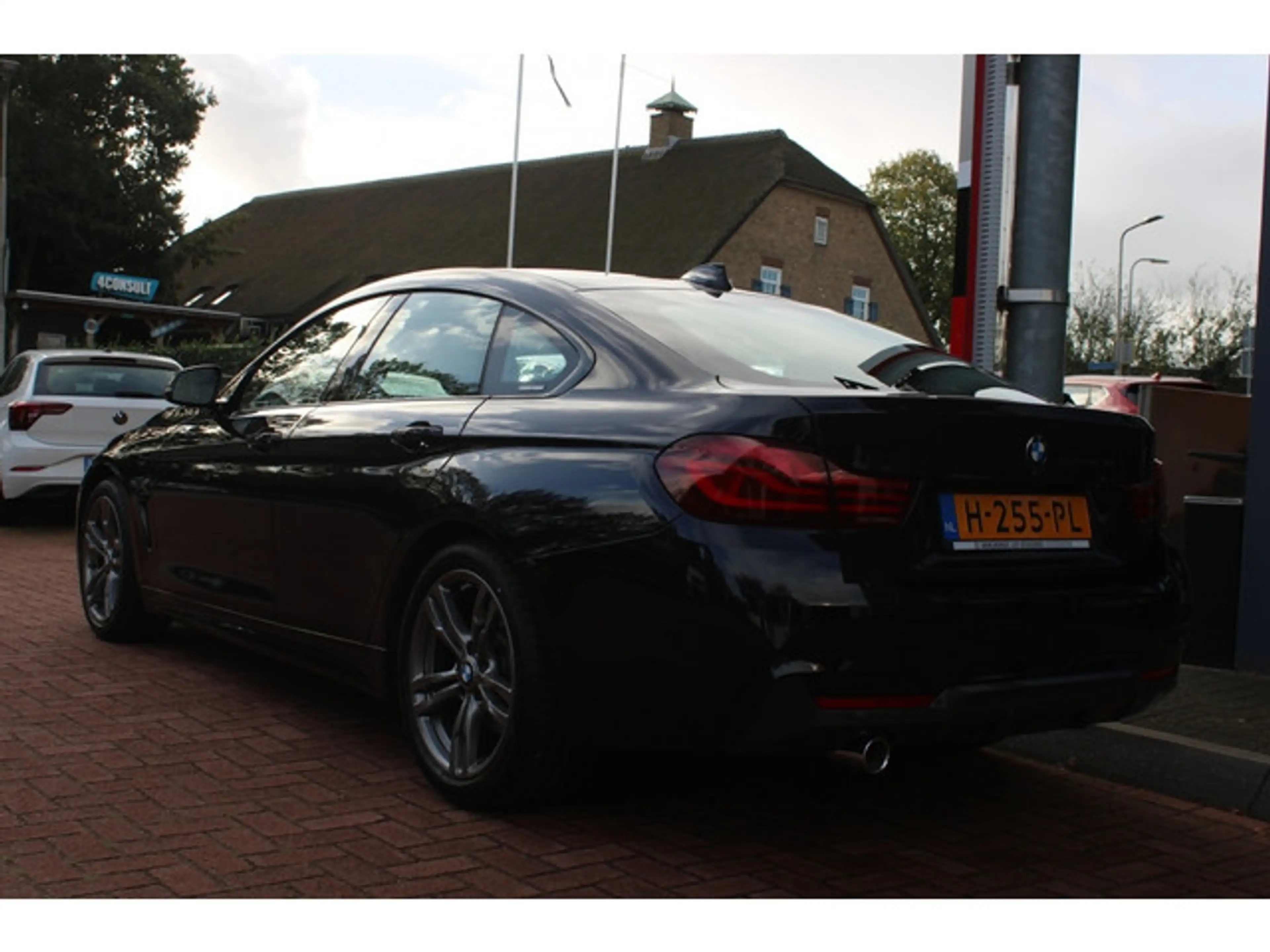 BMW 418 4 Serie Gran Coupé (F36) 418i Aut. *Executive* | M — photo 3