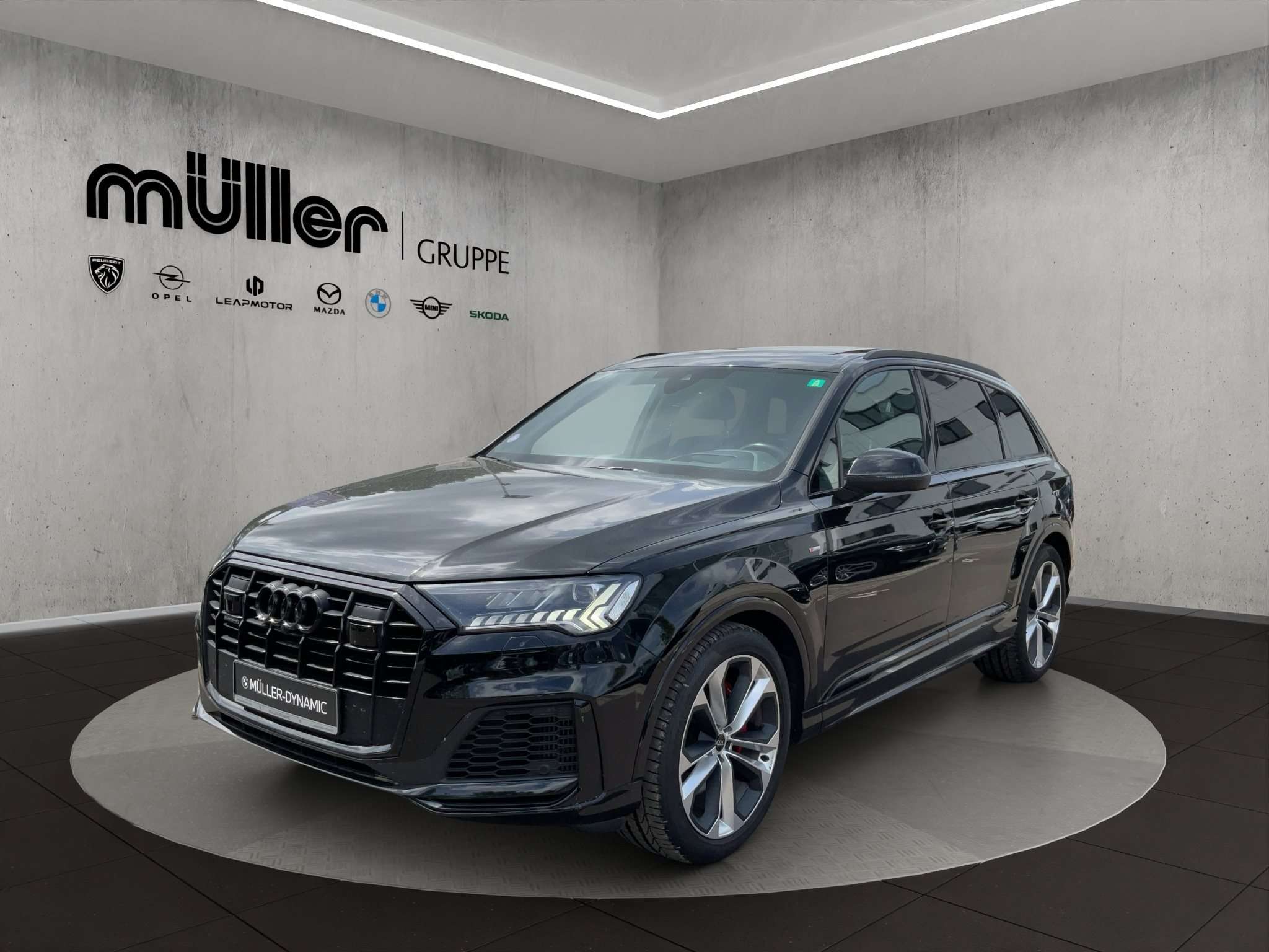 Second hand Audi Q7 3.0
