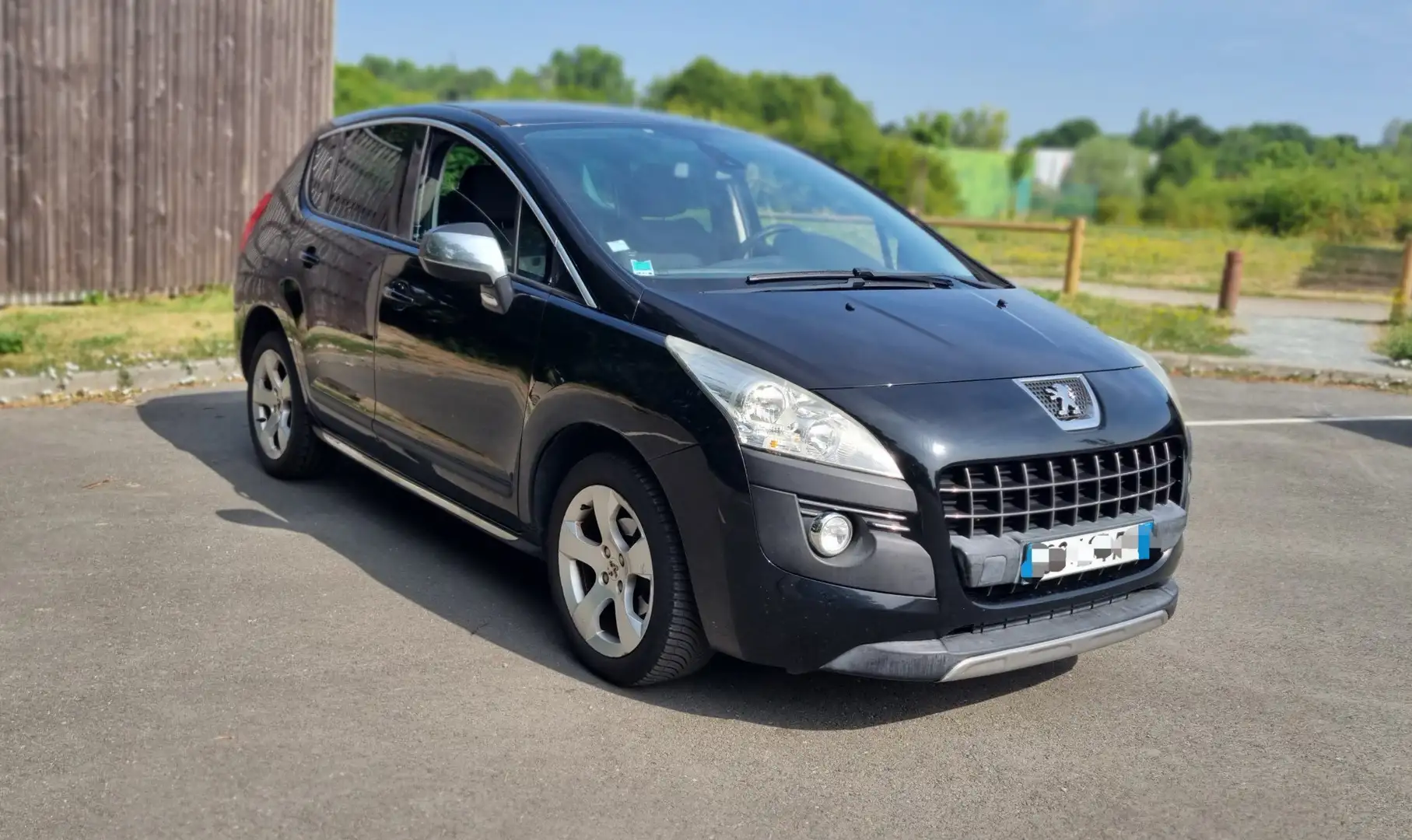 Peugeot 3008 1.6 HDi 16V 110ch FAP Confort Pack - 2