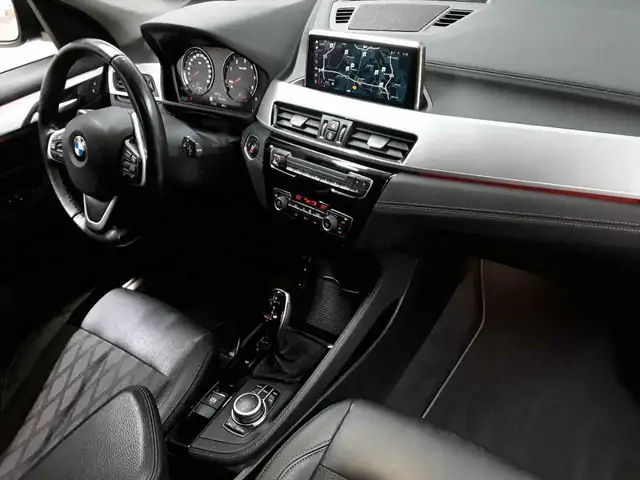 BMW X1 view 12