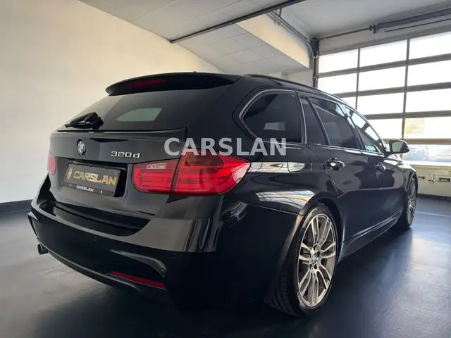 BMW 3 Series view 15