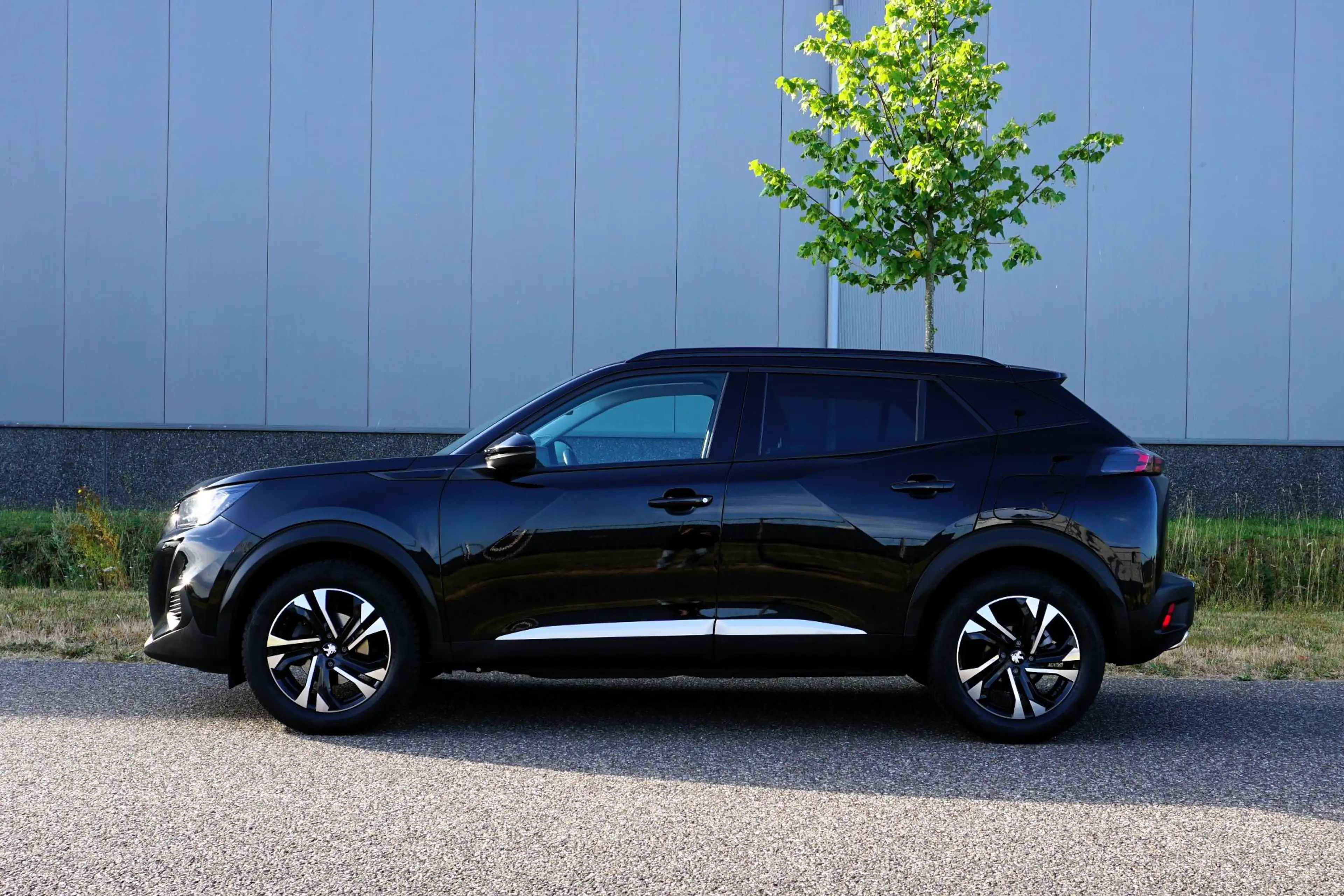 Peugeot 2008 1.2 PureTech Allure Pack in Topstaat |Trekhaak |Ca — photo 2