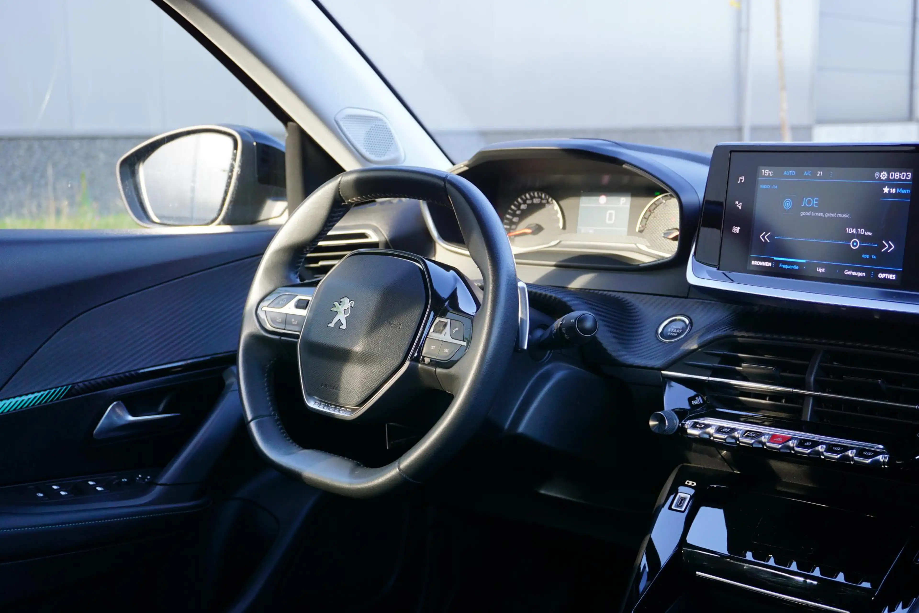 Peugeot 2008 1.2 PureTech Allure Pack in Topstaat |Trekhaak |Ca — photo 10