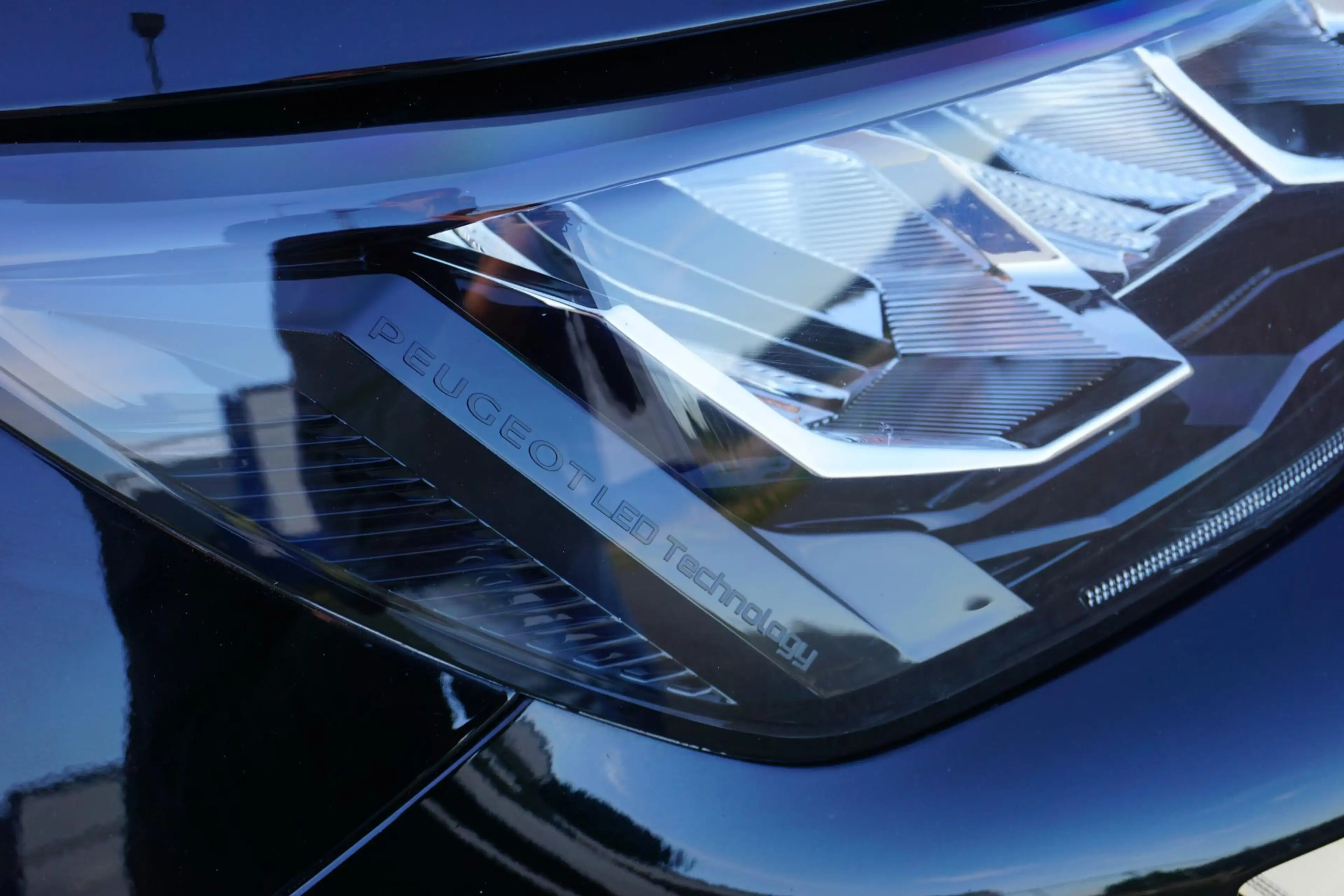 Peugeot 2008 1.2 PureTech Allure Pack in Topstaat |Trekhaak |Ca — photo 15