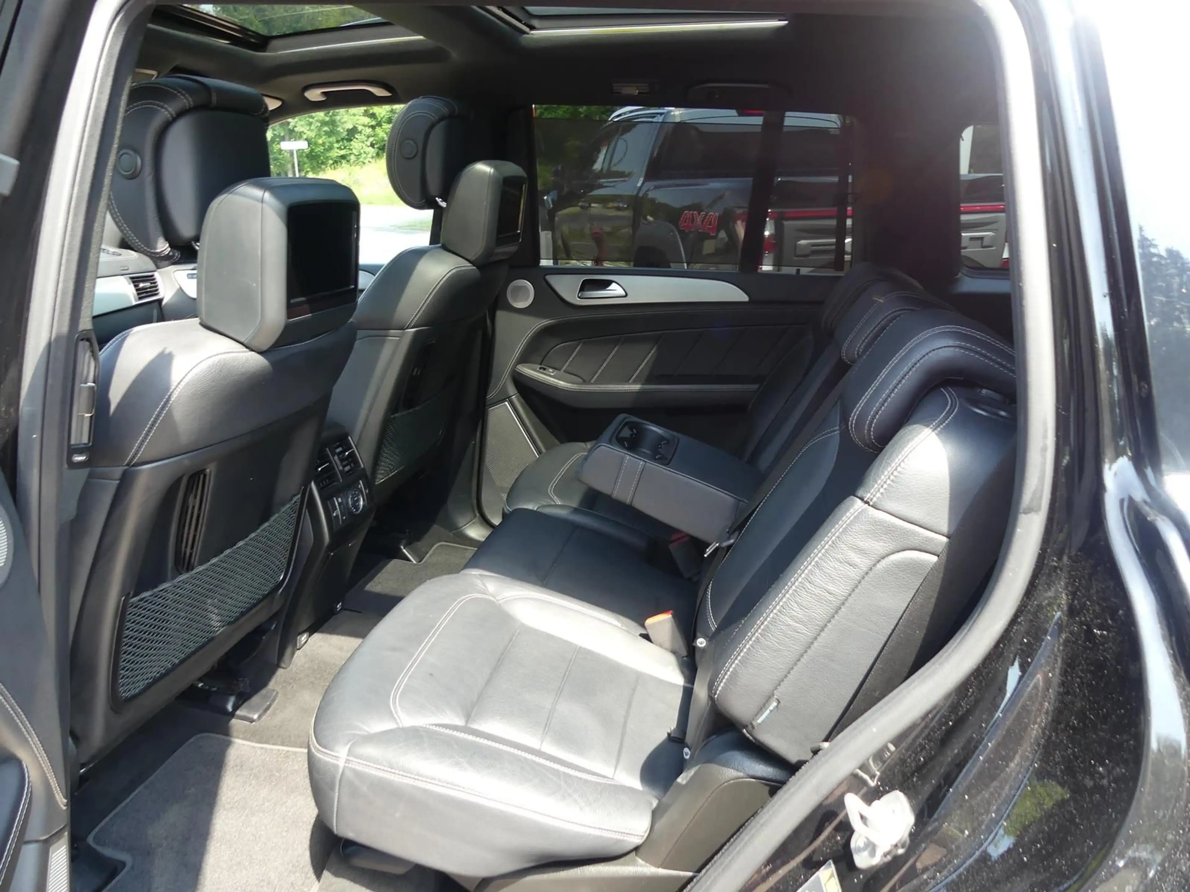Mercedes-Benz GL 350 *AMG*4Matic*7 Sitze*Sitzbel*Leder*Kam*Pano — photo 12