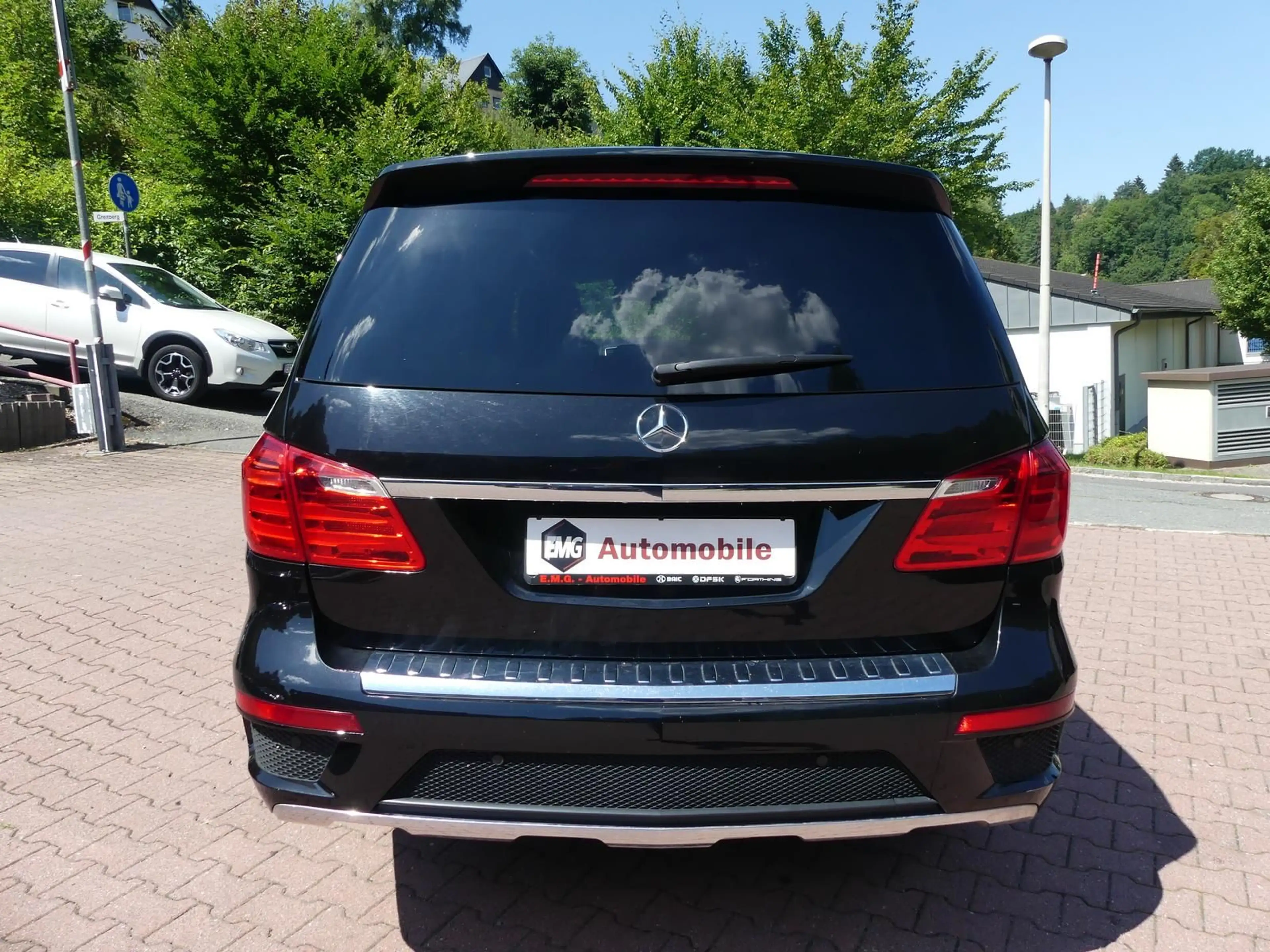 Mercedes-Benz GL 350 *AMG*4Matic*7 Sitze*Sitzbel*Leder*Kam*Pano — photo 6