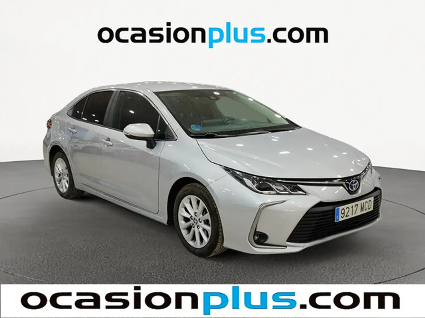 Toyota Corolla Sedán 125H Business Plus Gris - 2