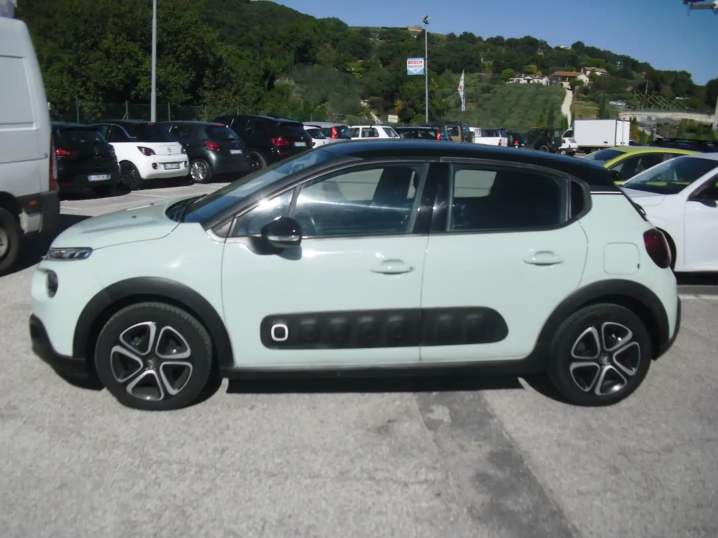 Citroen C3 1.2 puretech Shine Gpl della casa 82cv, OTTIME C. Verde - 2