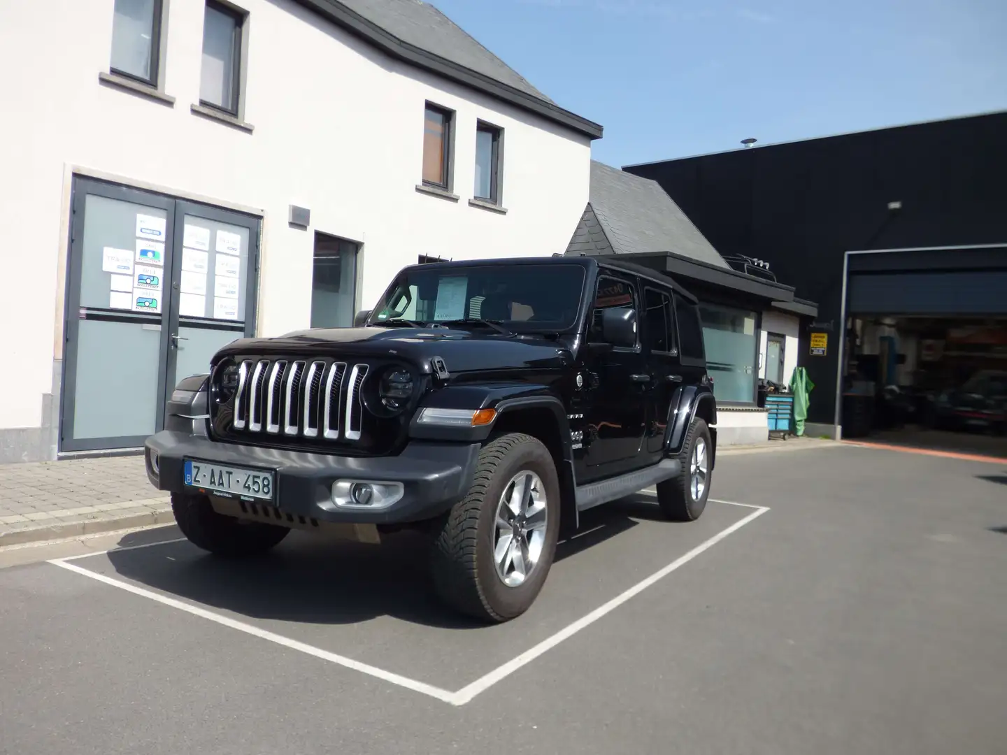 Jeep Wrangler 2.0 Turbo Sahara**73000km**Black** Noir - 1