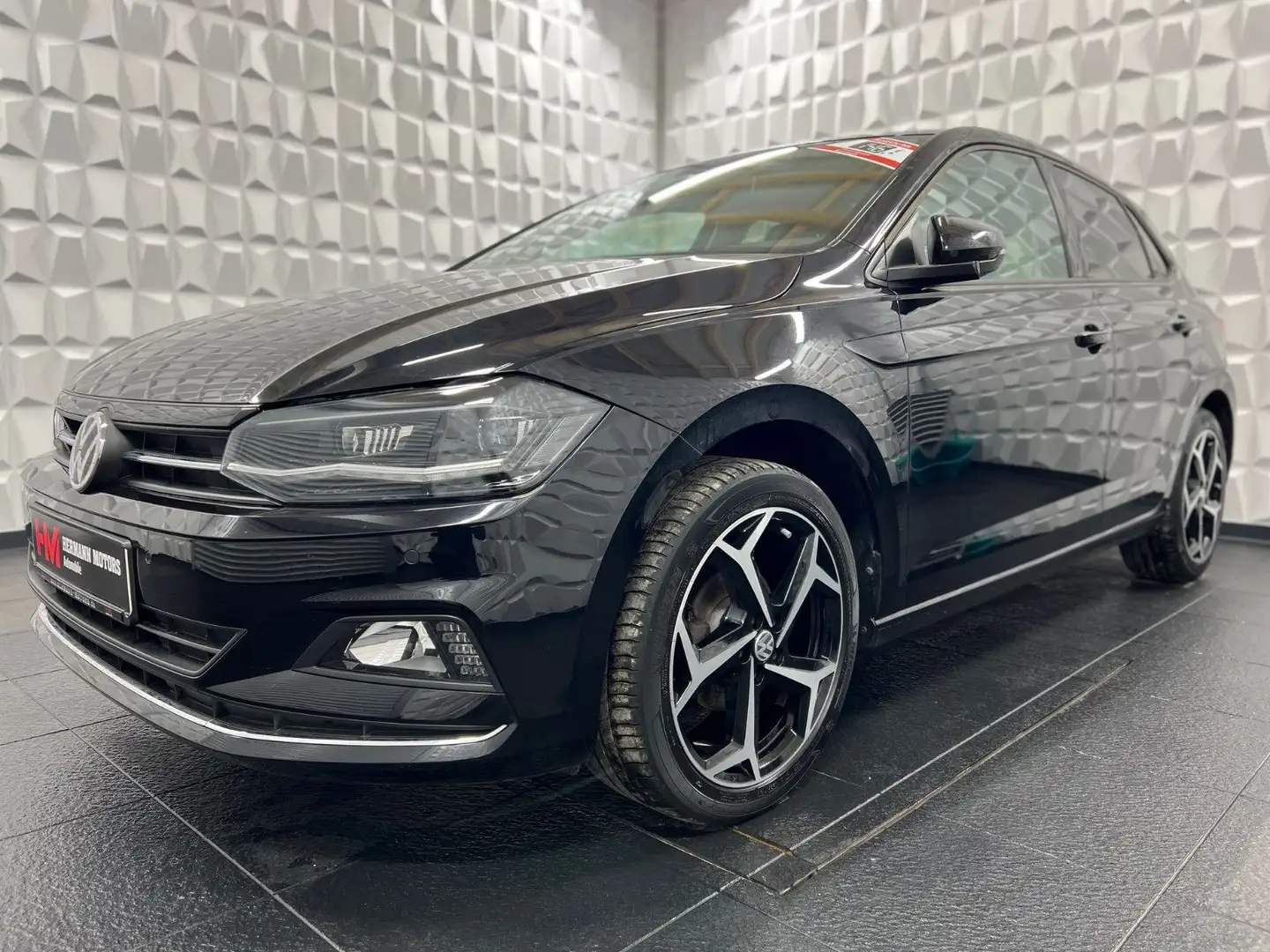 Volkswagen Polo VI Highline/2Z-Kl/LED/Sport/Tempo/Insp. neu Schwarz - 1