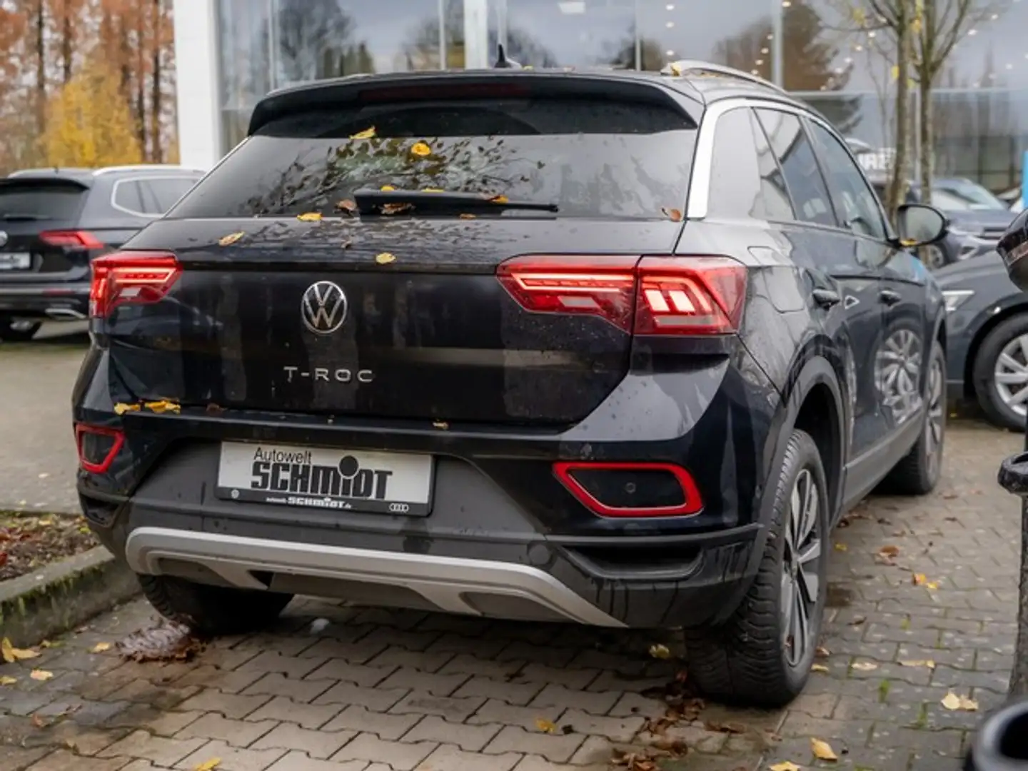 Volkswagen T-Roc 1.5 TSI MOVE ACC AHK LED NAVI R.KAMERA Schwarz - 2