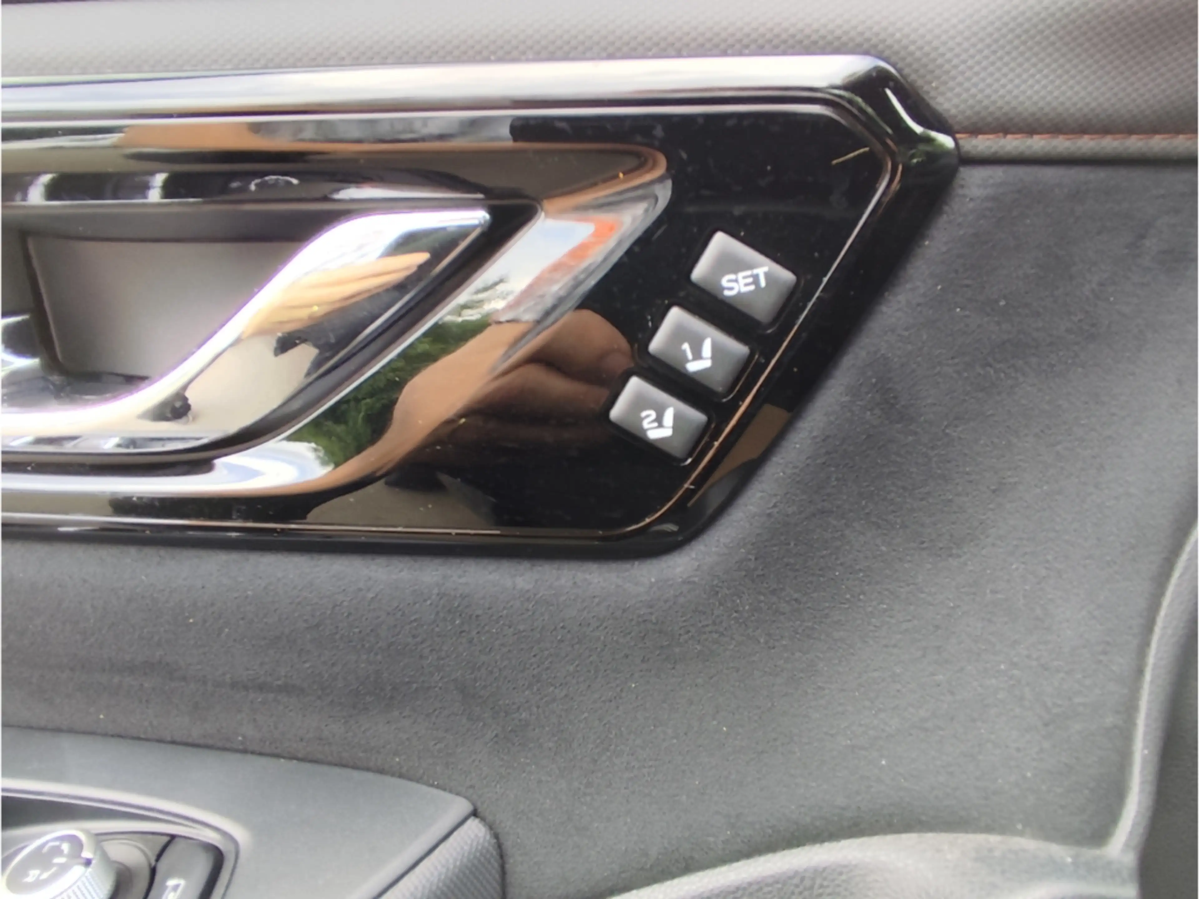 Subaru Forester 2.0ie Platinum Leder Schiebedach Navi — photo 10