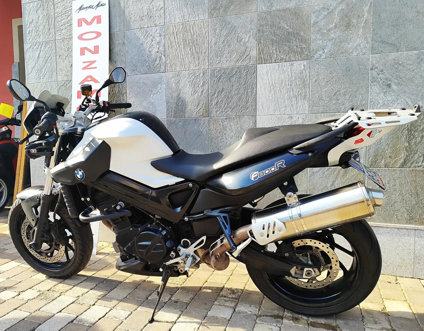 BMW F 800 R Bianco - 1