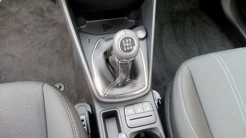 Ford Fiesta VIII 1,1 Connected LED Link LRH PDC SHA Shz WSS be — photo 15