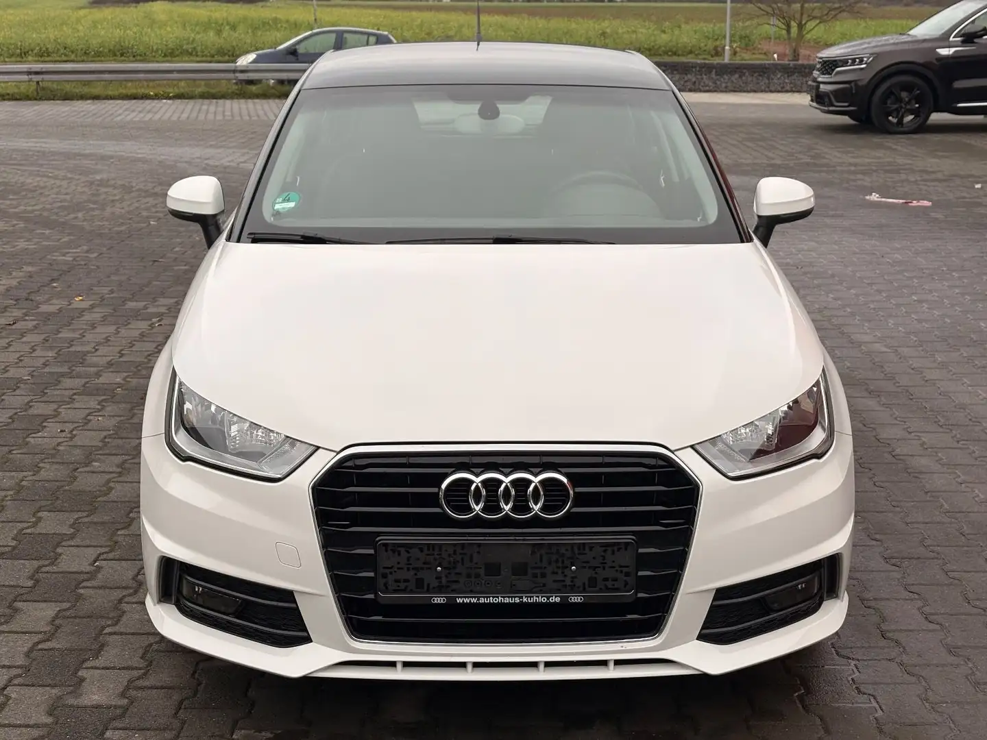 Audi A1 Sportback S-line *Garantie* Klima S-Heft EU6 Weiß - 2
