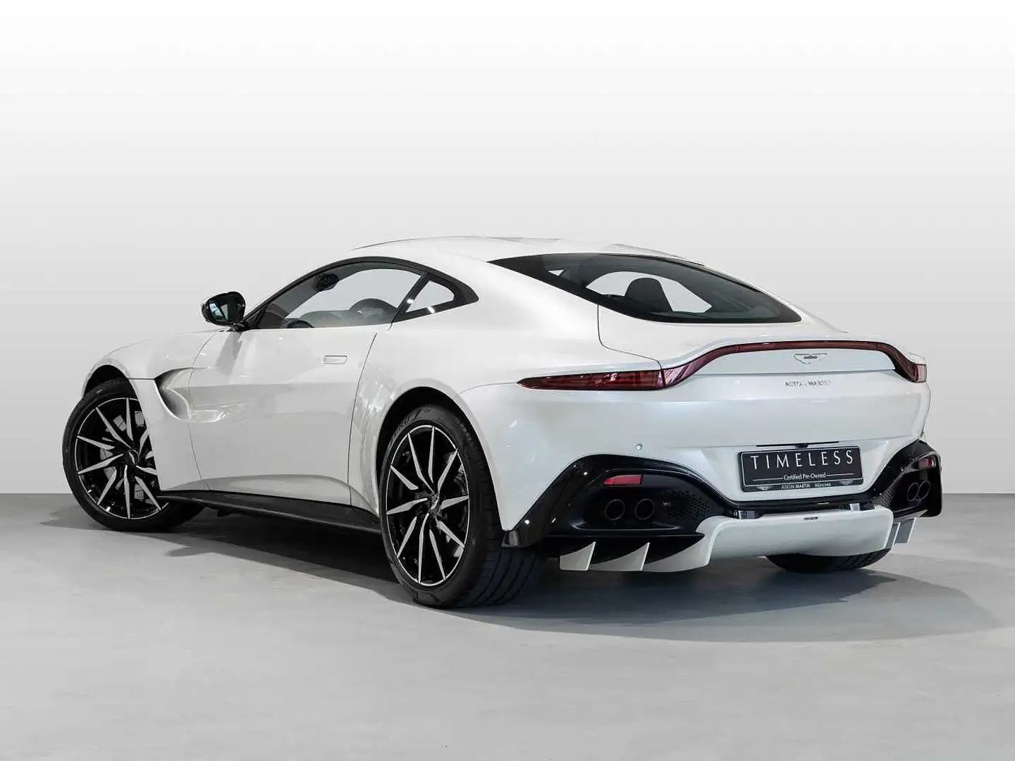 Aston Martin V8 Vantage Coupe - fast wie neu - Weiß - 2