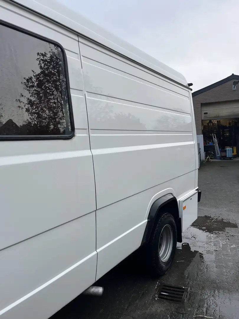 Mercedes-Benz Vario 709 - 2