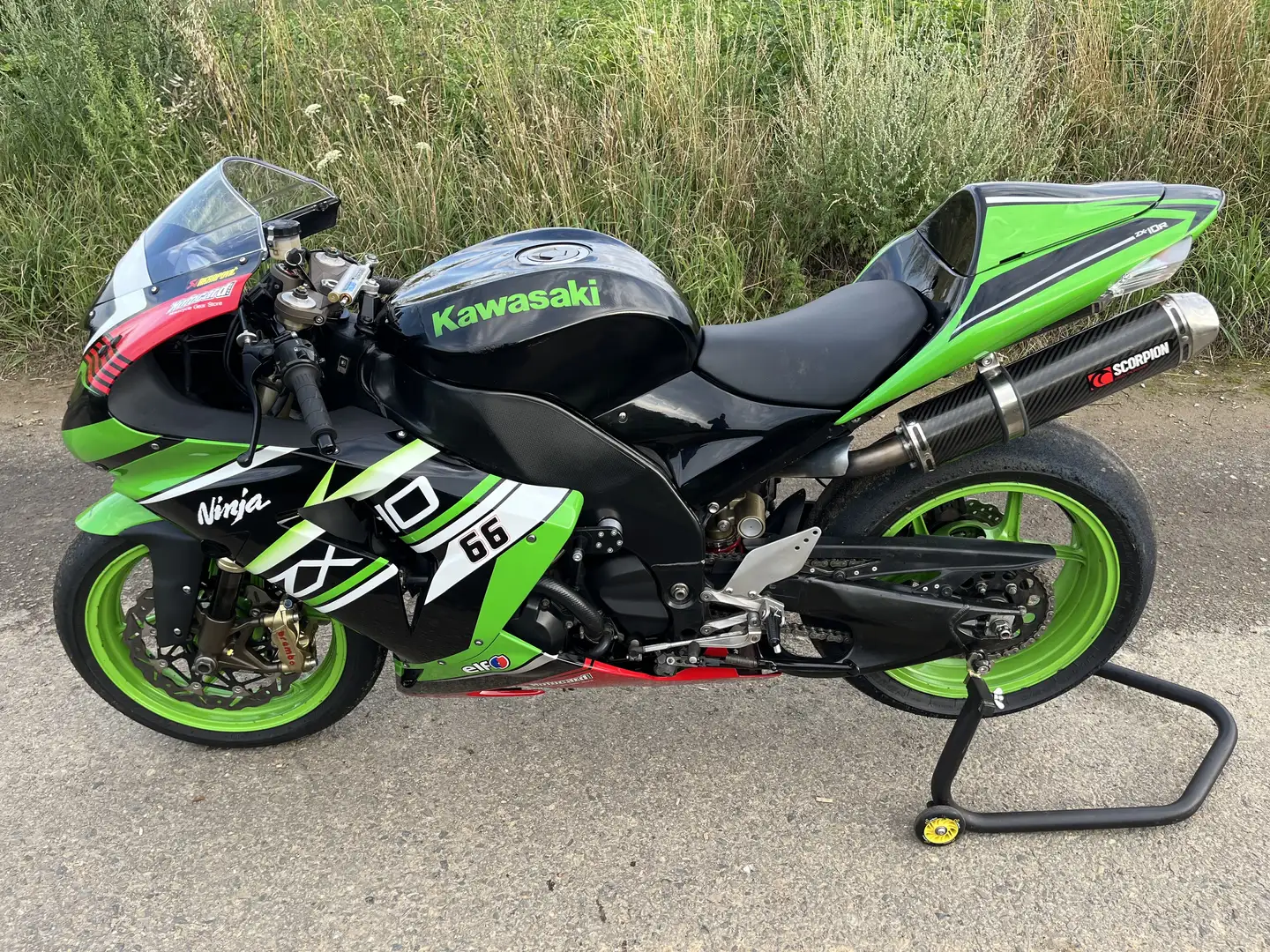 Kawasaki Ninja ZX-10R - 2
